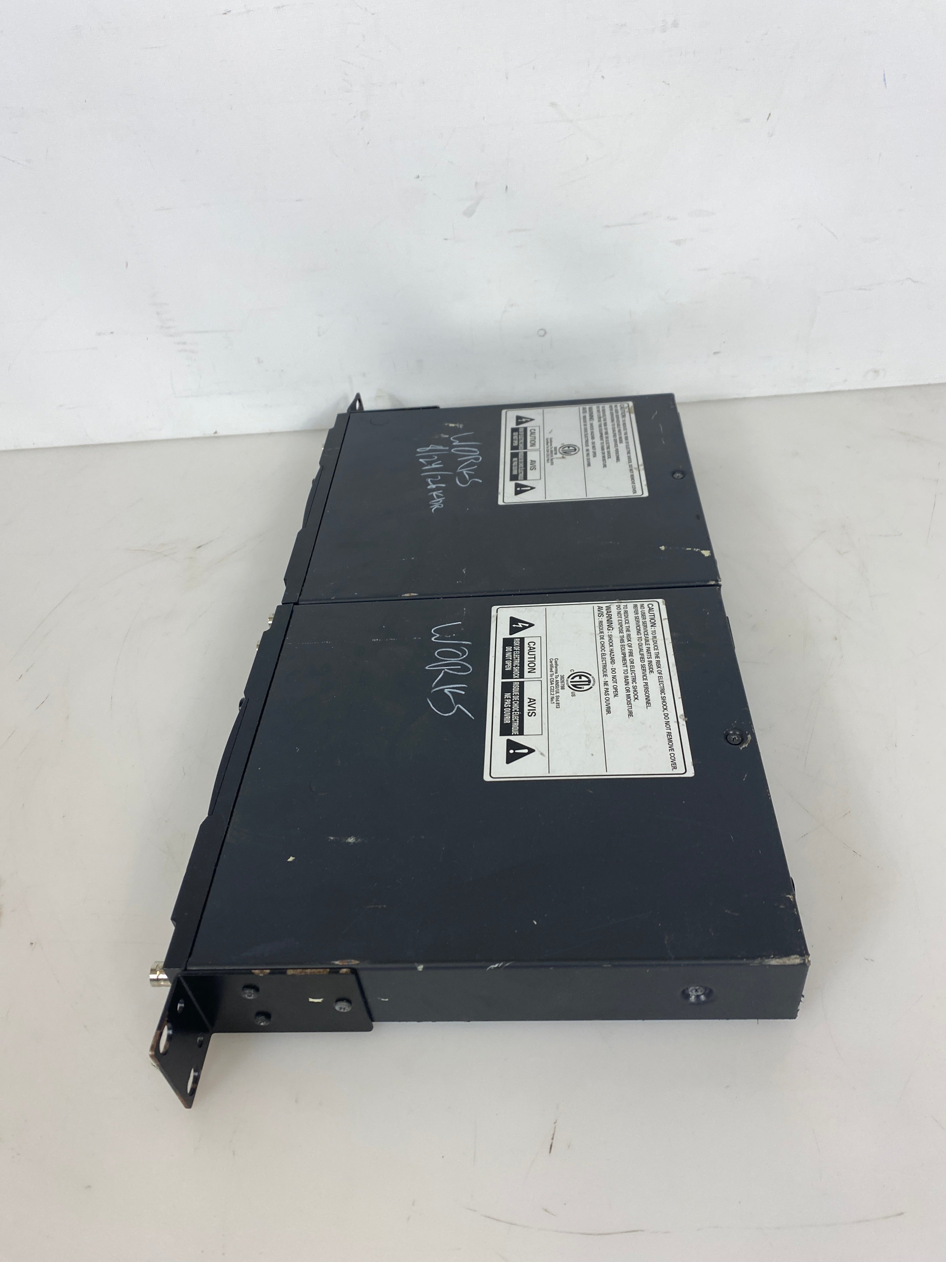 Set of 2 Audio-Technica AEW-R4100 UHF Synthesized Diversity Receiver