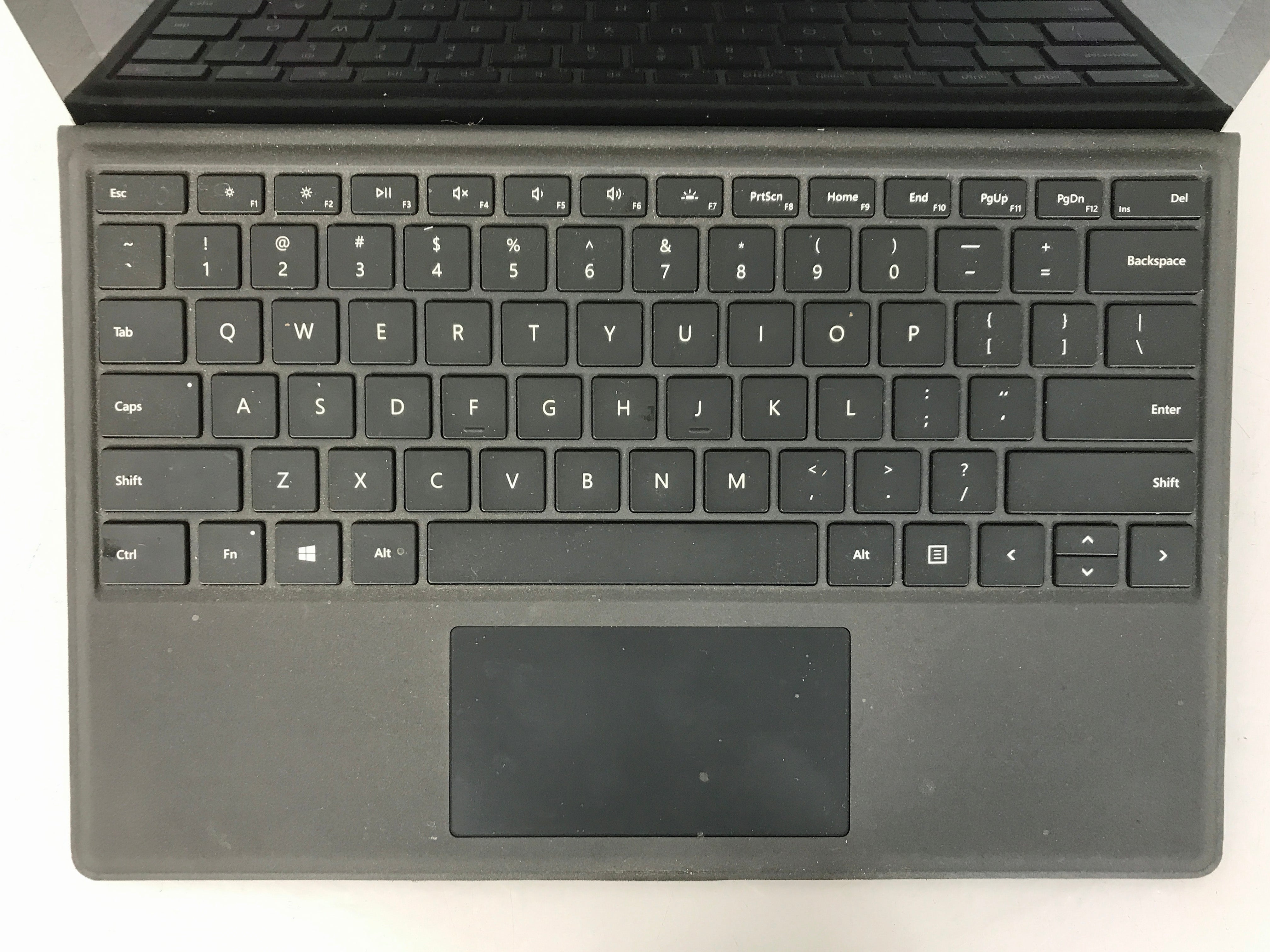 Microsoft Surface Pro 5 2.6GHz i5 Windows 11 Pro