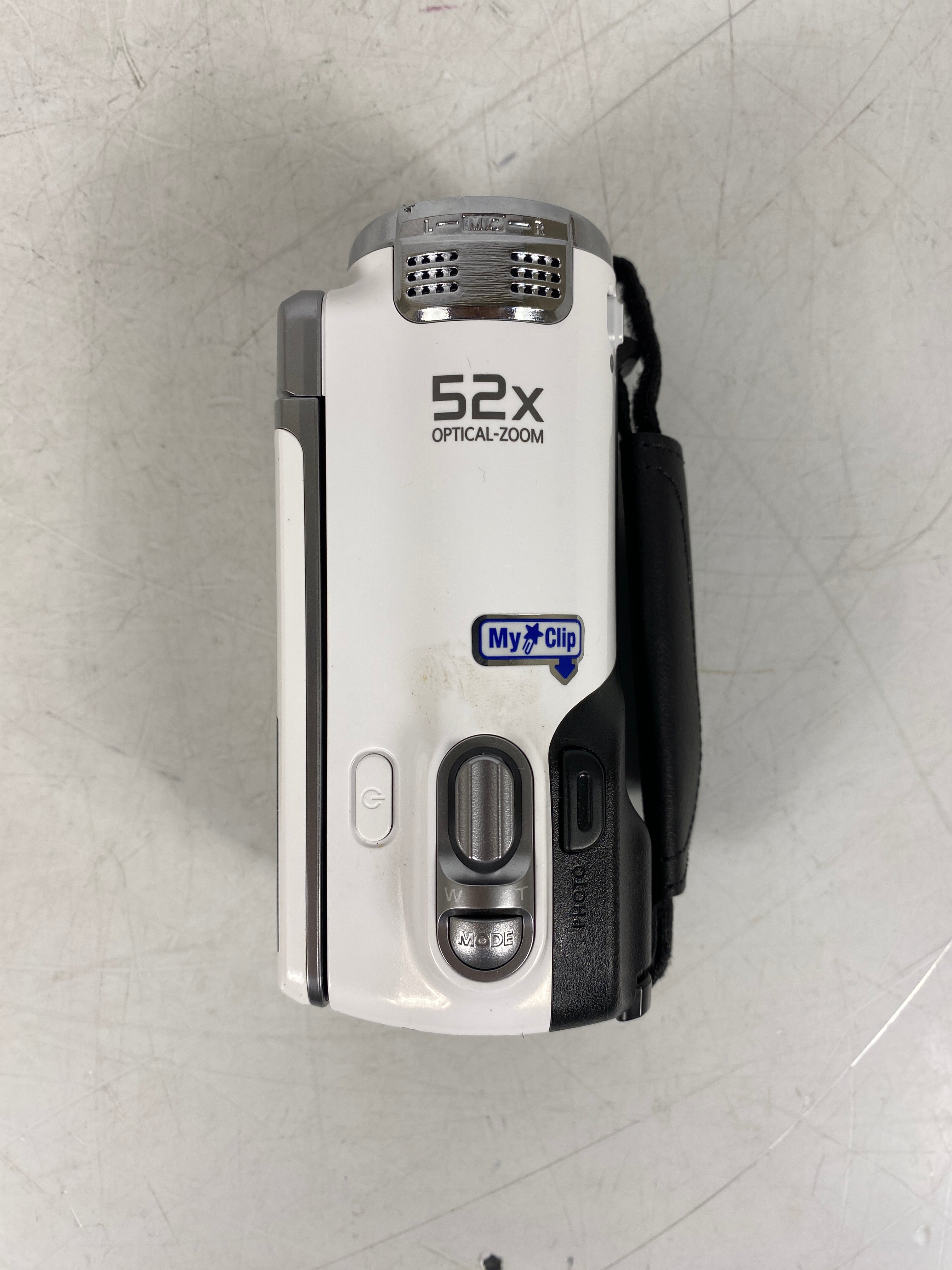 Samsung White HMX-F90 HD Camcorder