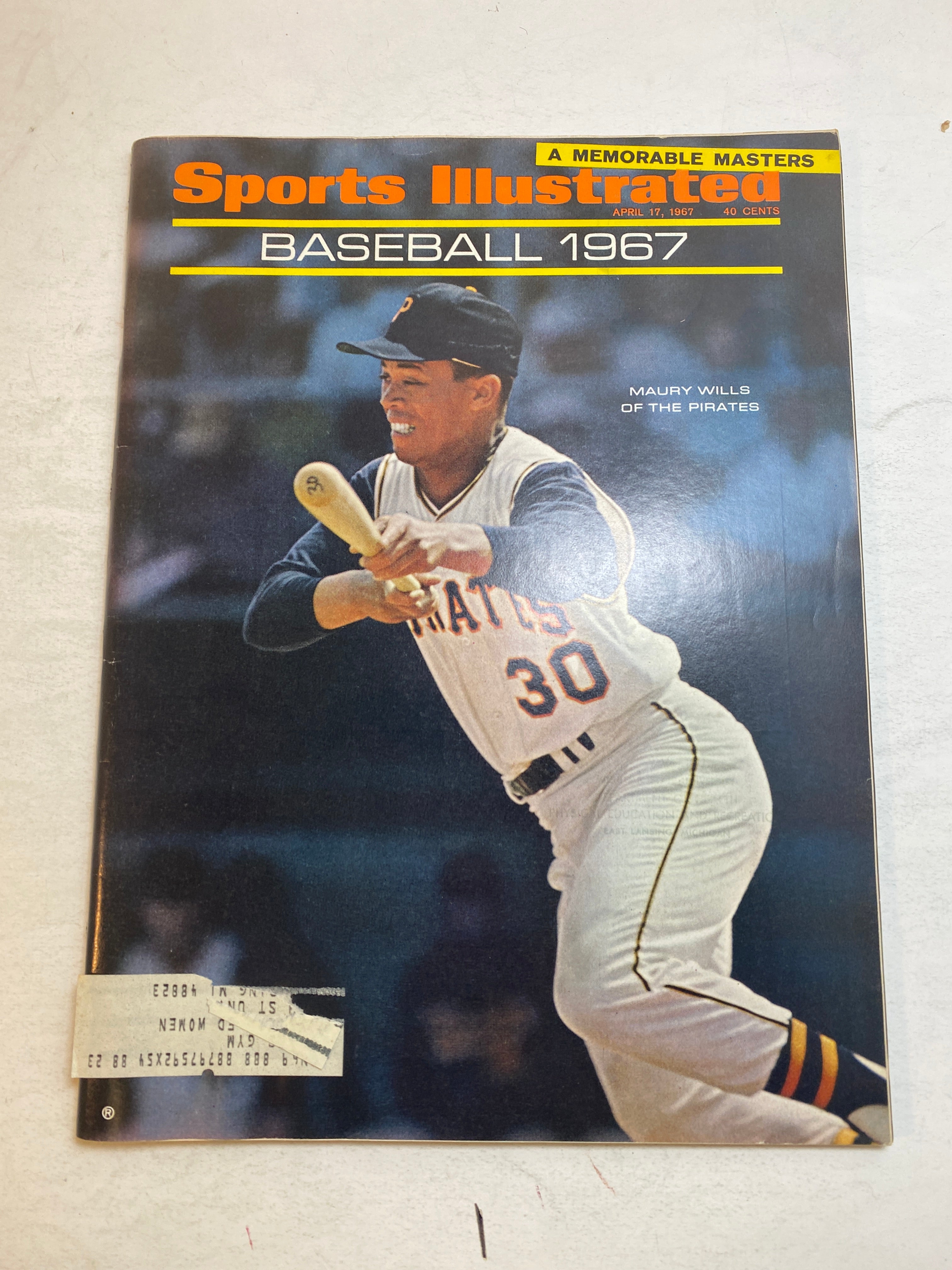 Sports Illustrated April 17, 1967 Maury Wills Pittsburgh Pirates
