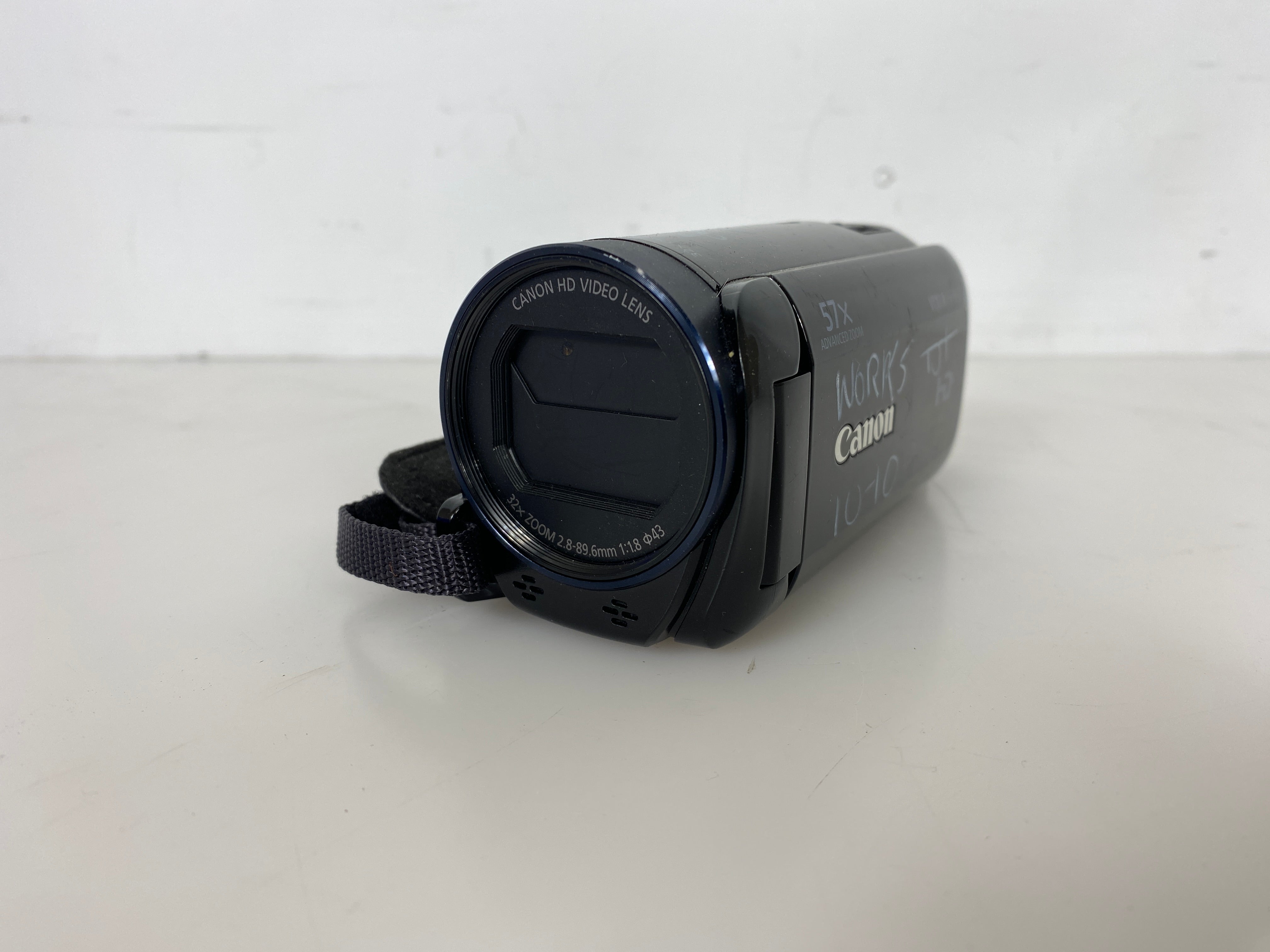 Canon Vixia HF R600 Full HD Camcorder