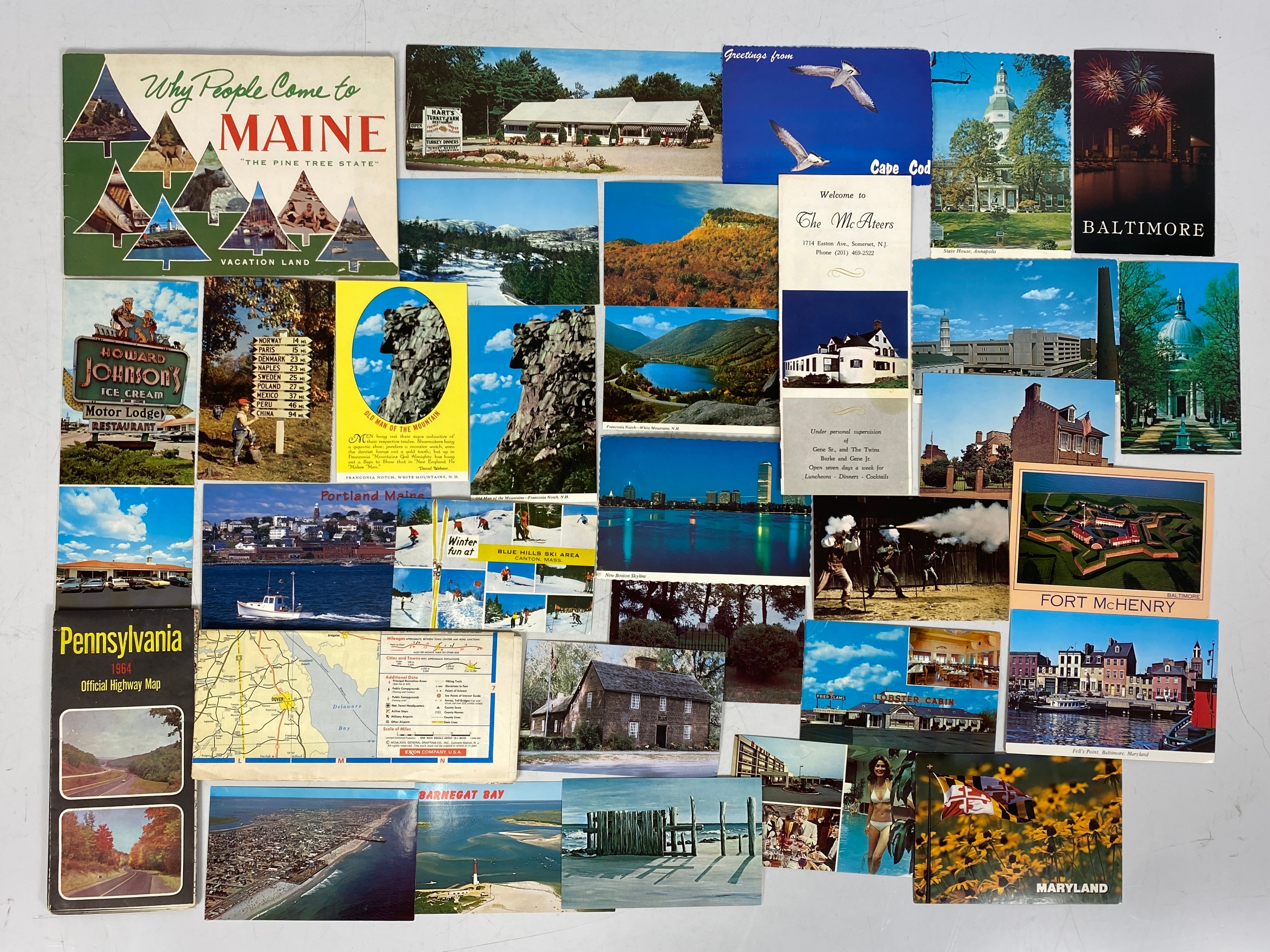 Northeast States Travel Ephemera Lot (Maps, Postcards, Brochures)