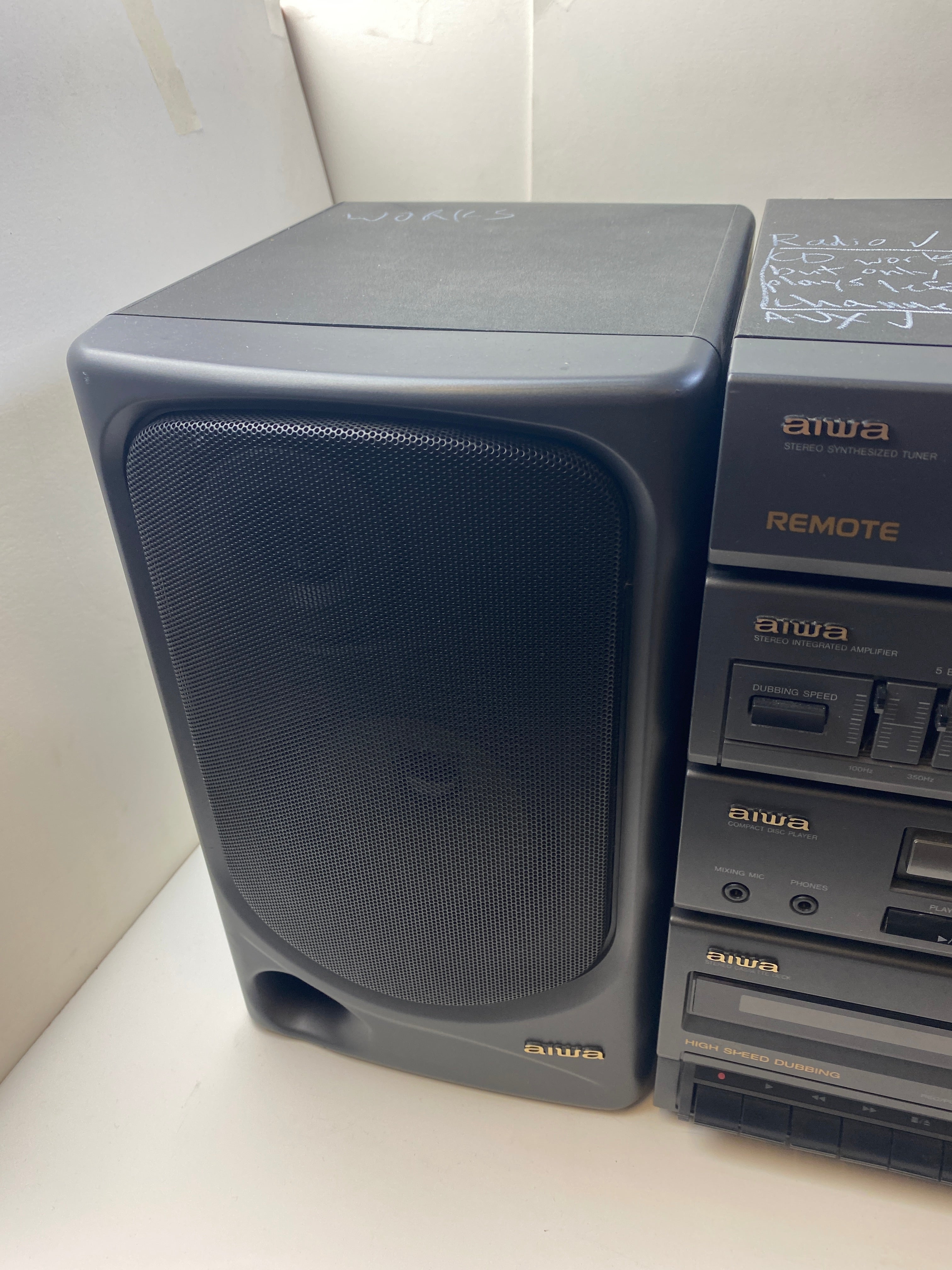 Vintage Aiwa Stereo Radio Cassette/CD Boom Box CA-DW550