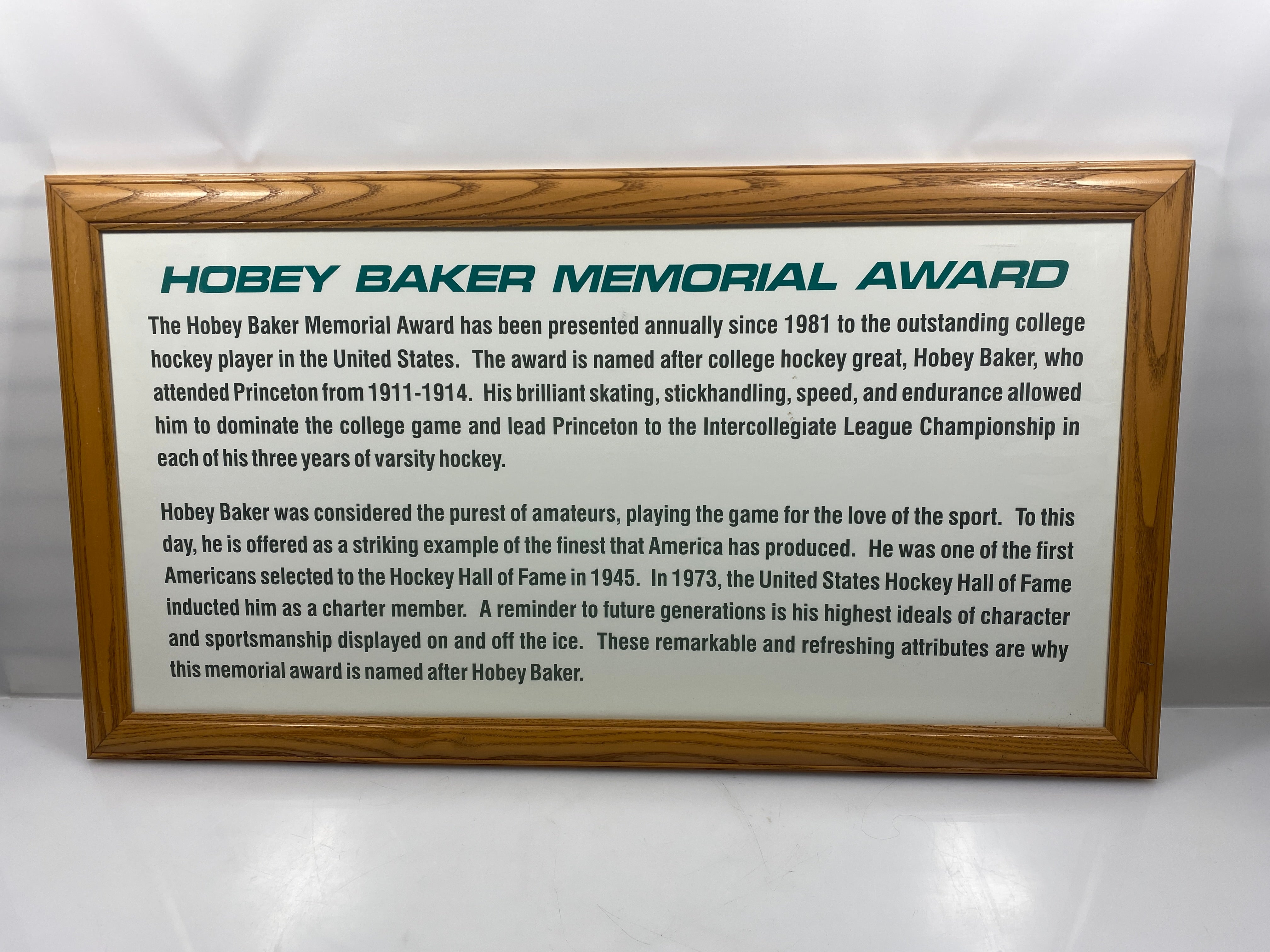 MSU Hockey Hobey Baker Memorial Award Sign