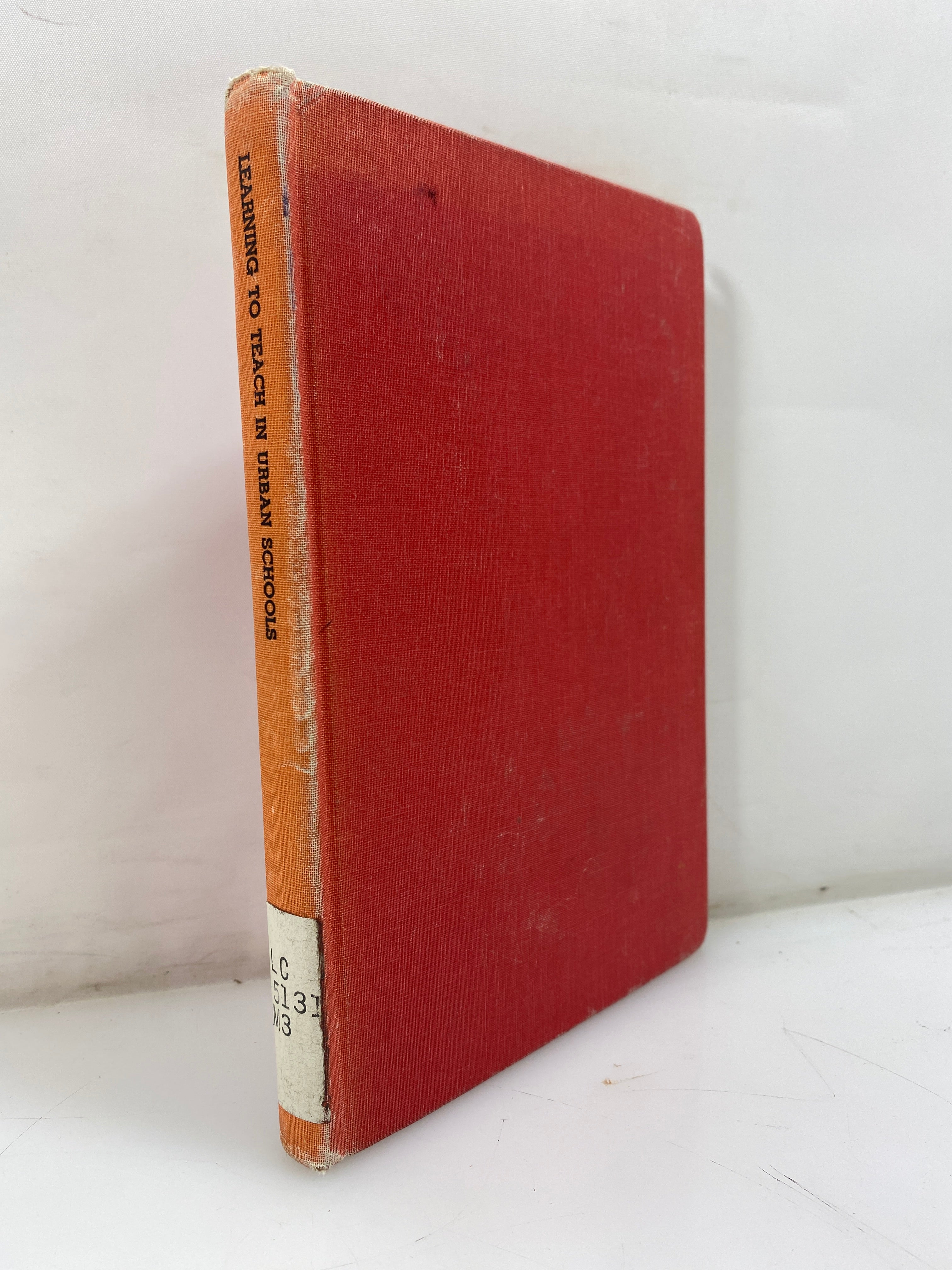 Learning to Teach in Urban Schools by McGeoch Ex-library 1966 HC