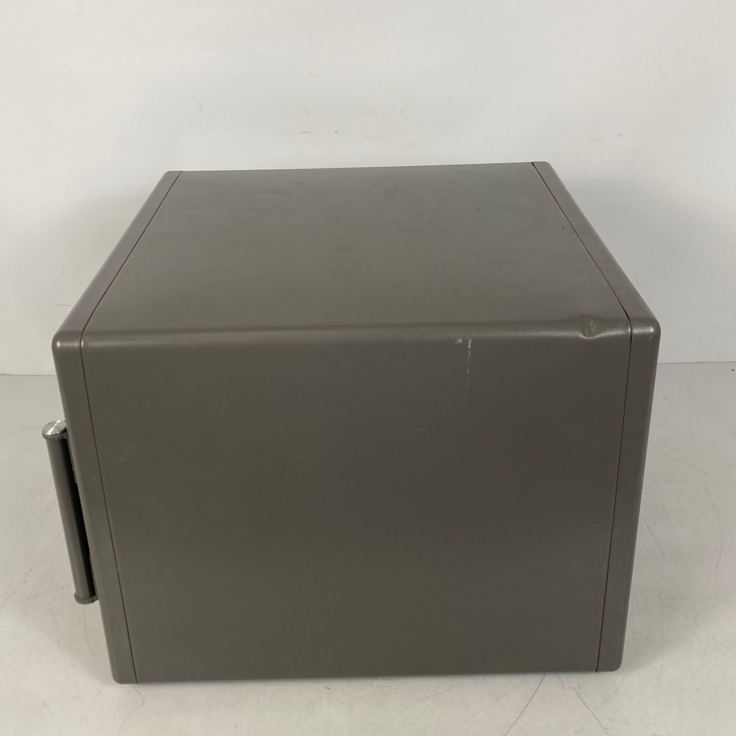 Sentry Safe #BW-625076 Grey Fireproof Combination Safe