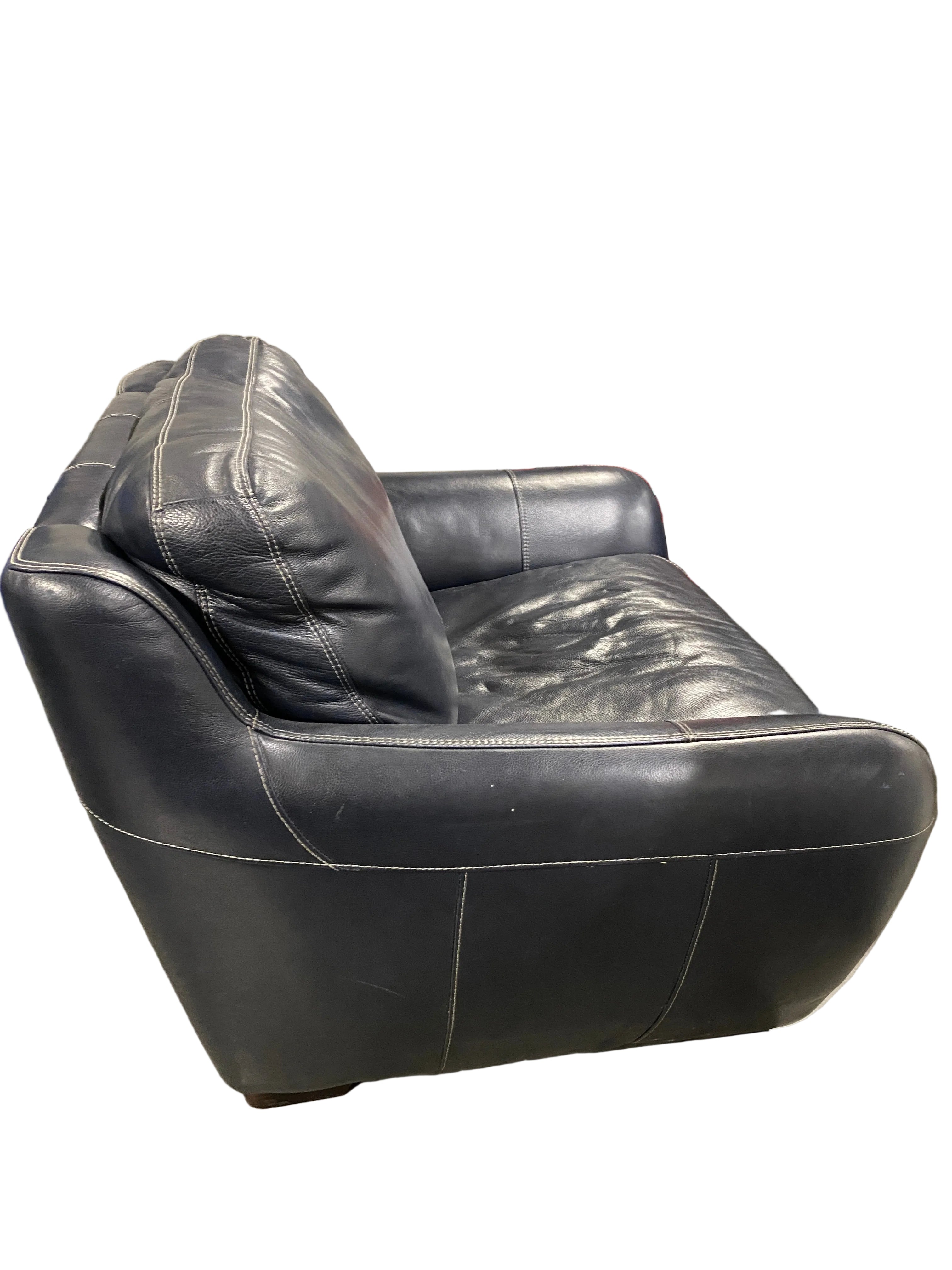 Shanghai Trayton Furniture Co. Blue Faux Leather Armchair