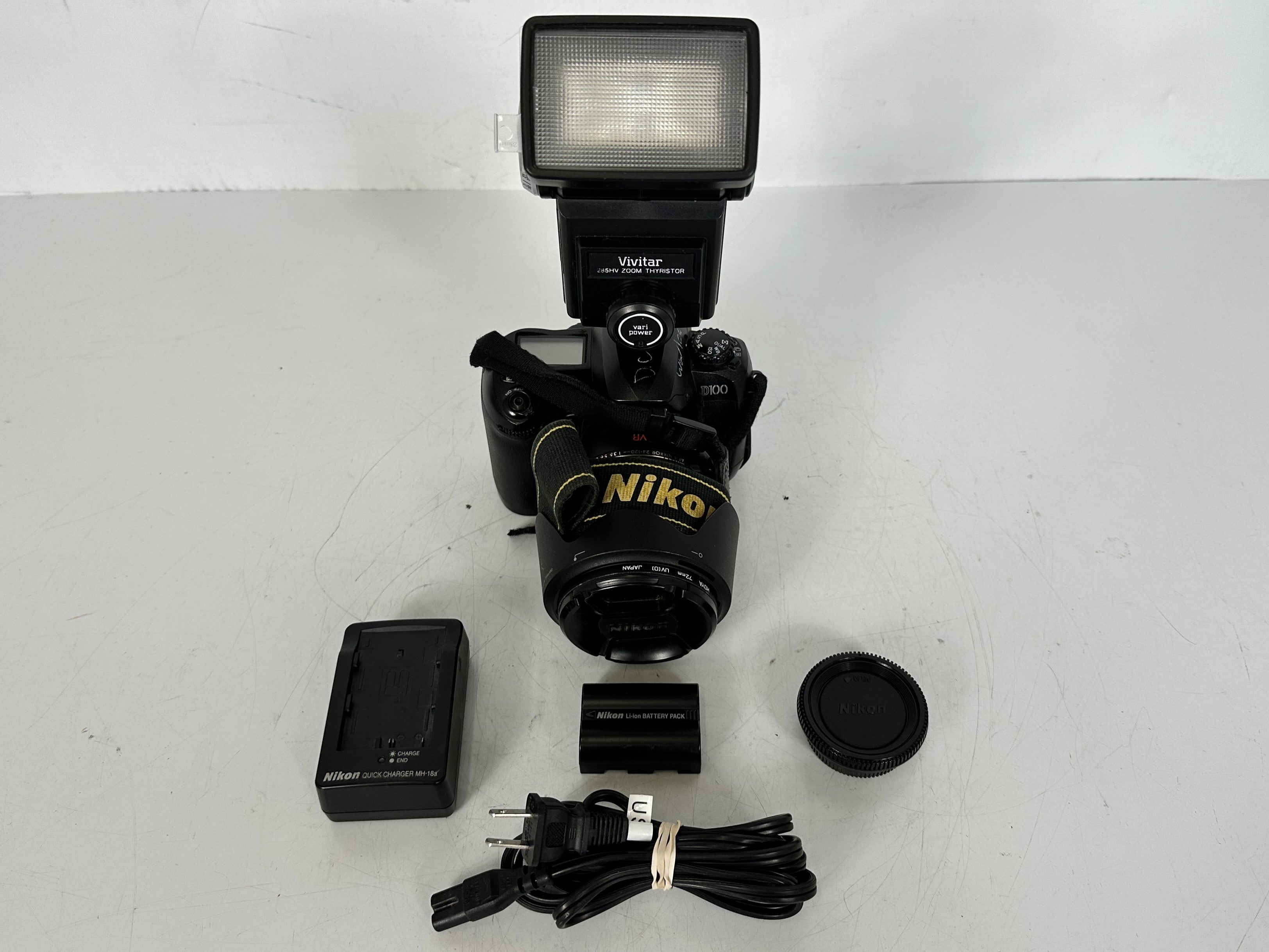 Nikon D100 Digital Camera Bundle