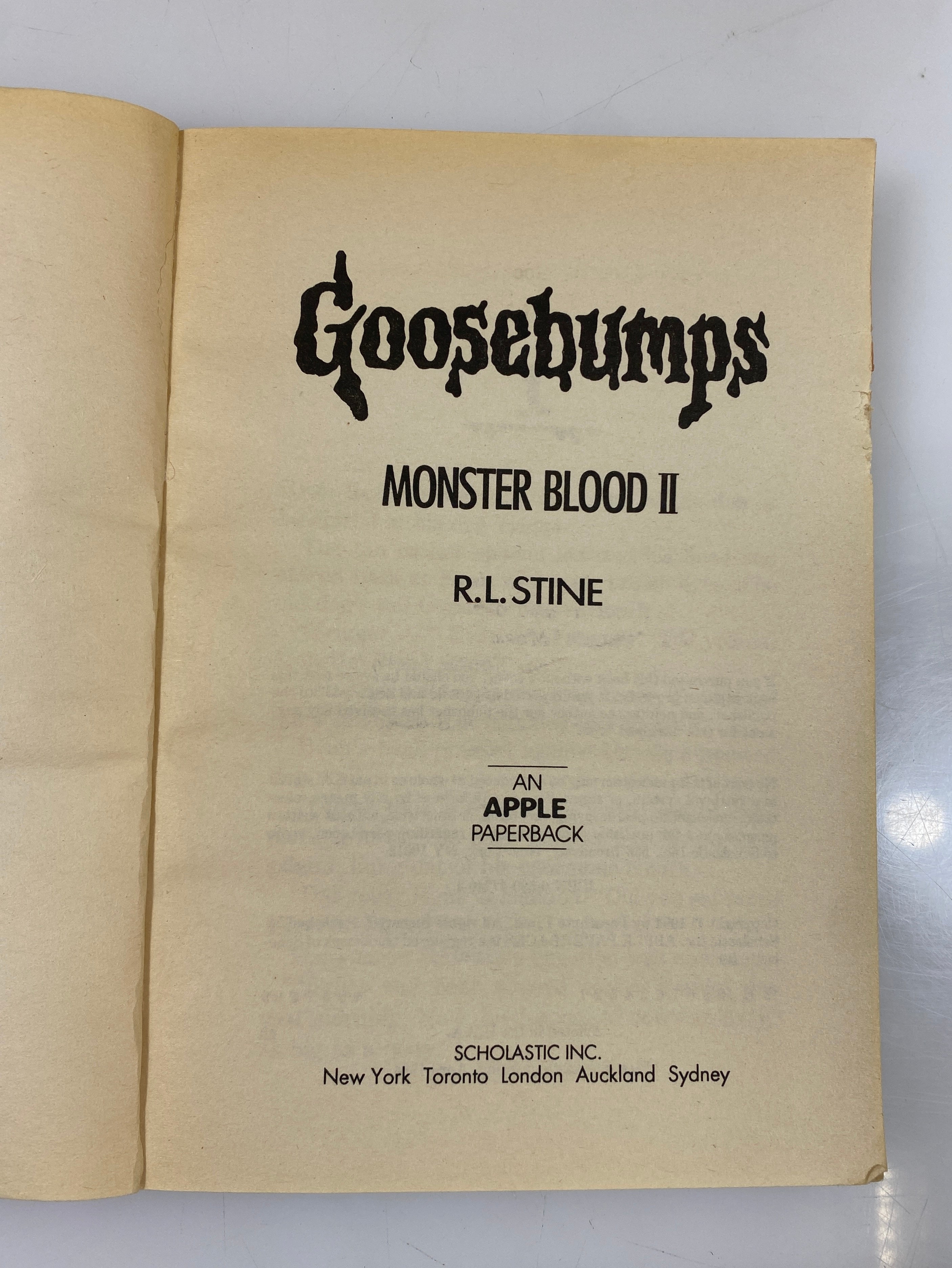 Lot of 23 R.L. Stine Goosebumps 1992-1996 Scholastic SC