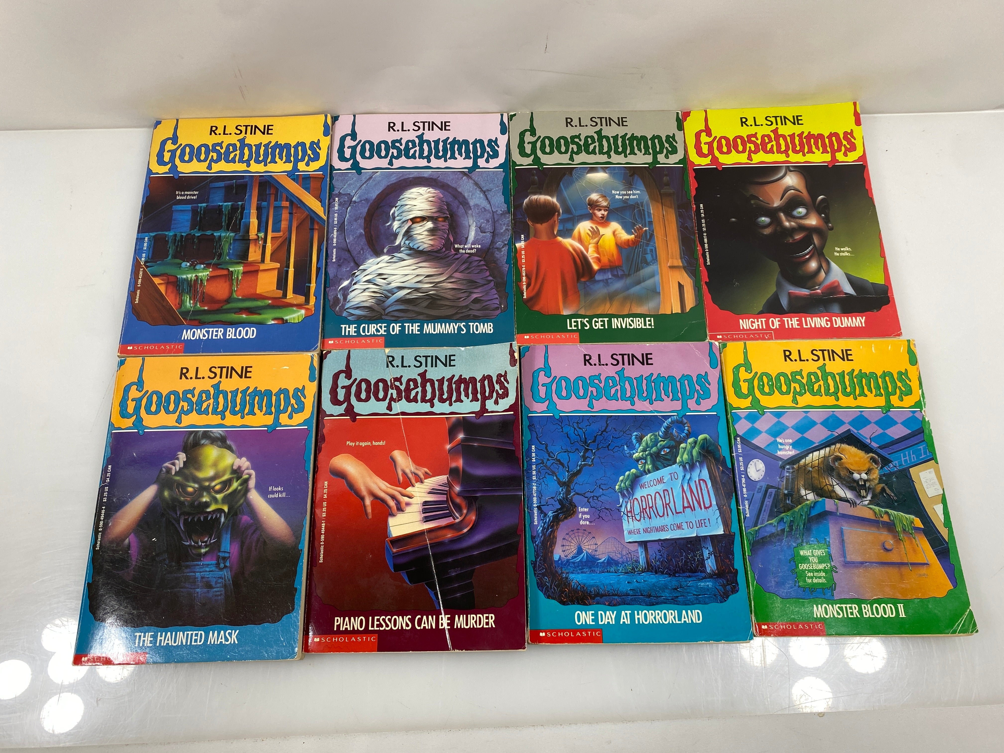 Lot of 23 R.L. Stine Goosebumps 1992-1996 Scholastic SC