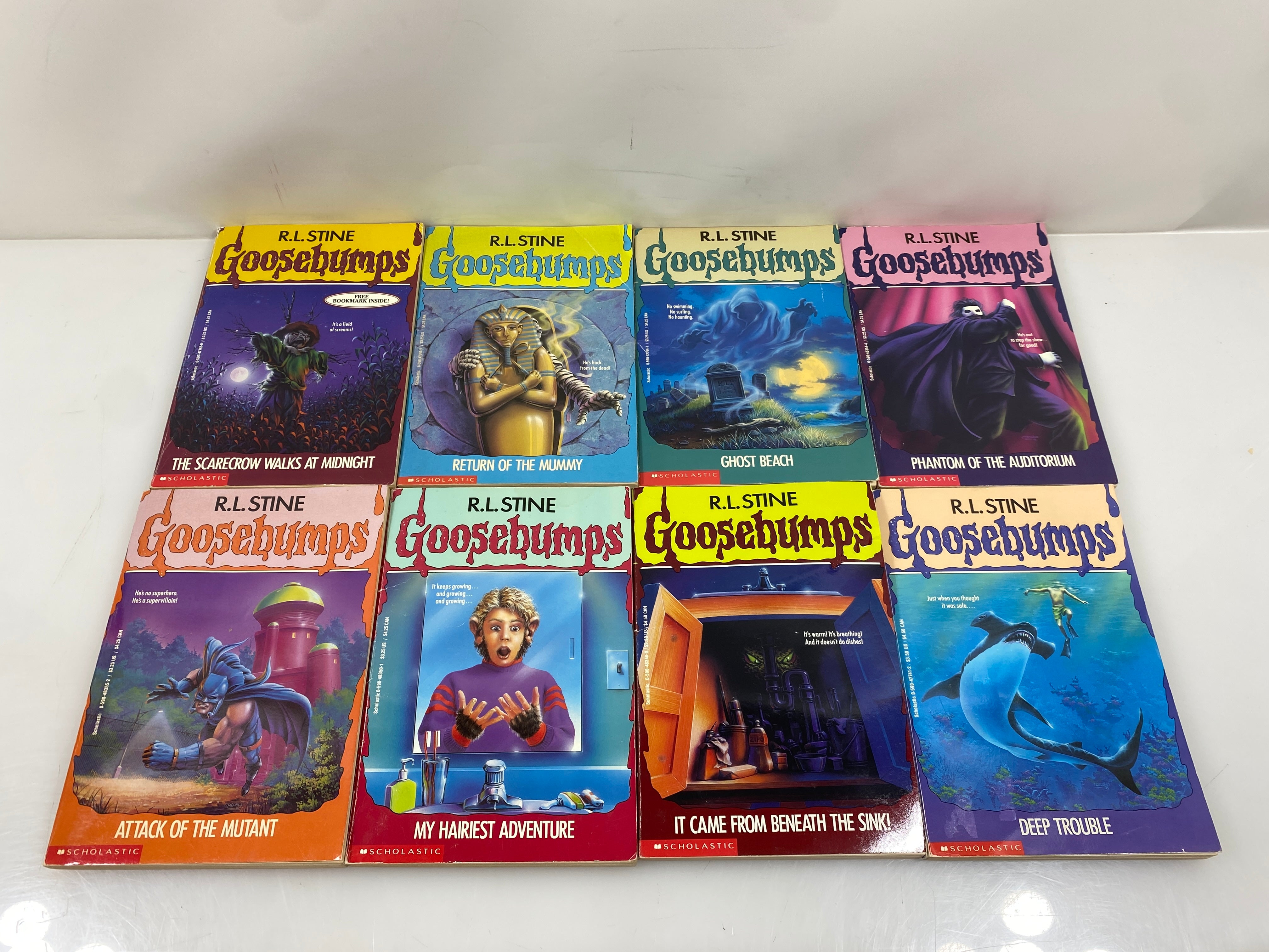 Lot of 23 R.L. Stine Goosebumps 1992-1996 Scholastic SC
