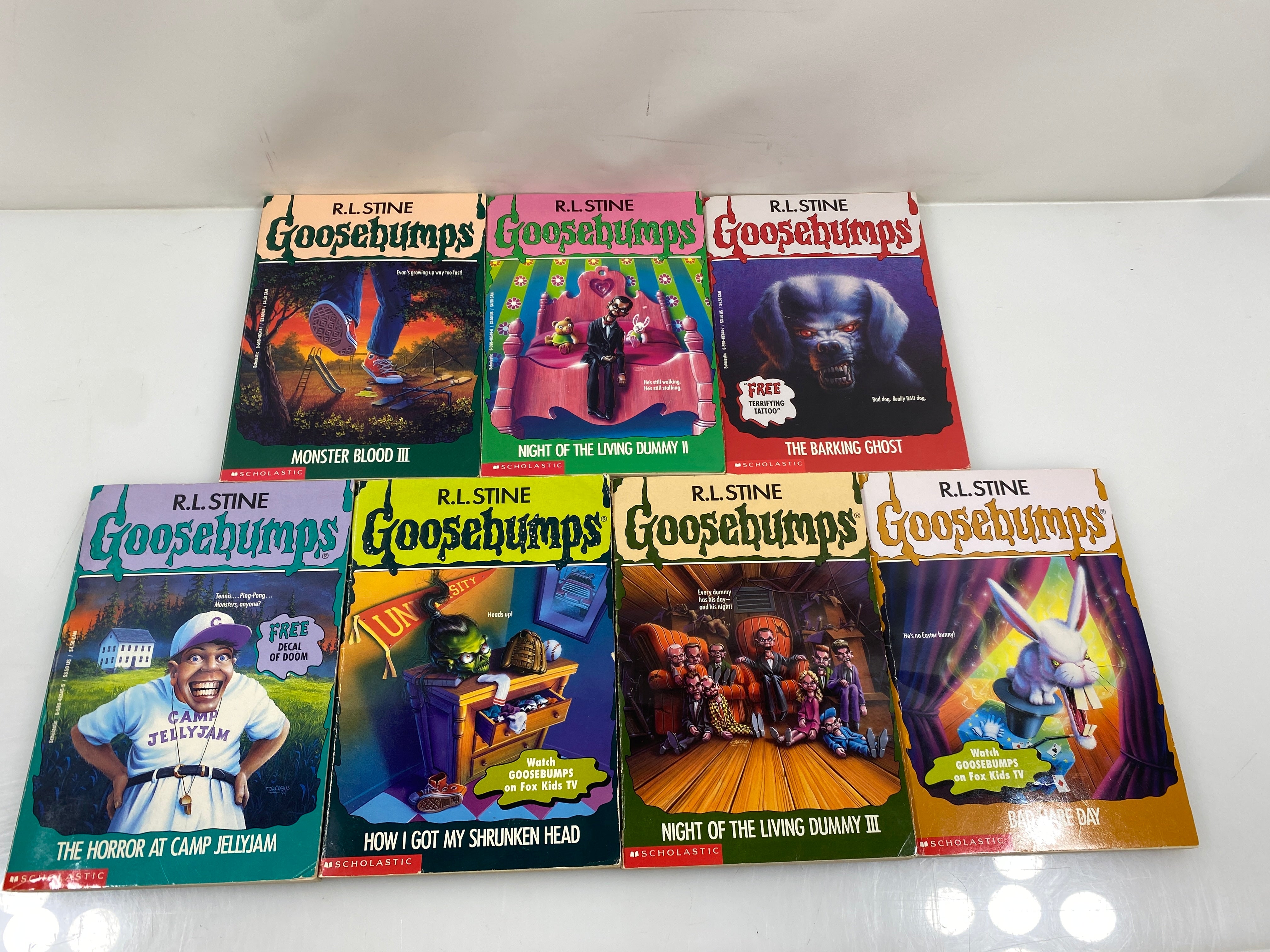 Lot of 23 R.L. Stine Goosebumps 1992-1996 Scholastic SC