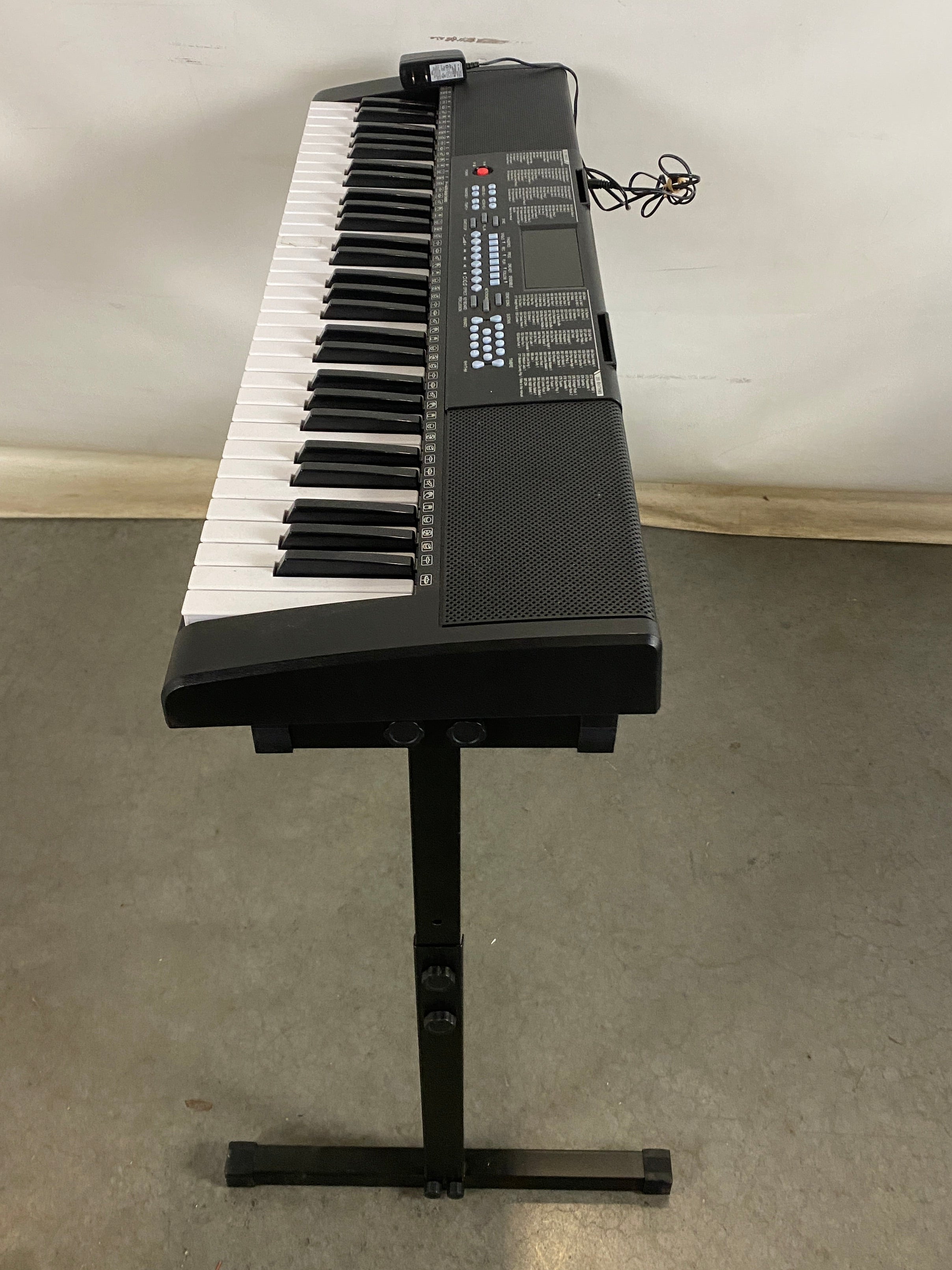 Digital Piano Keyboard with Removable Stand