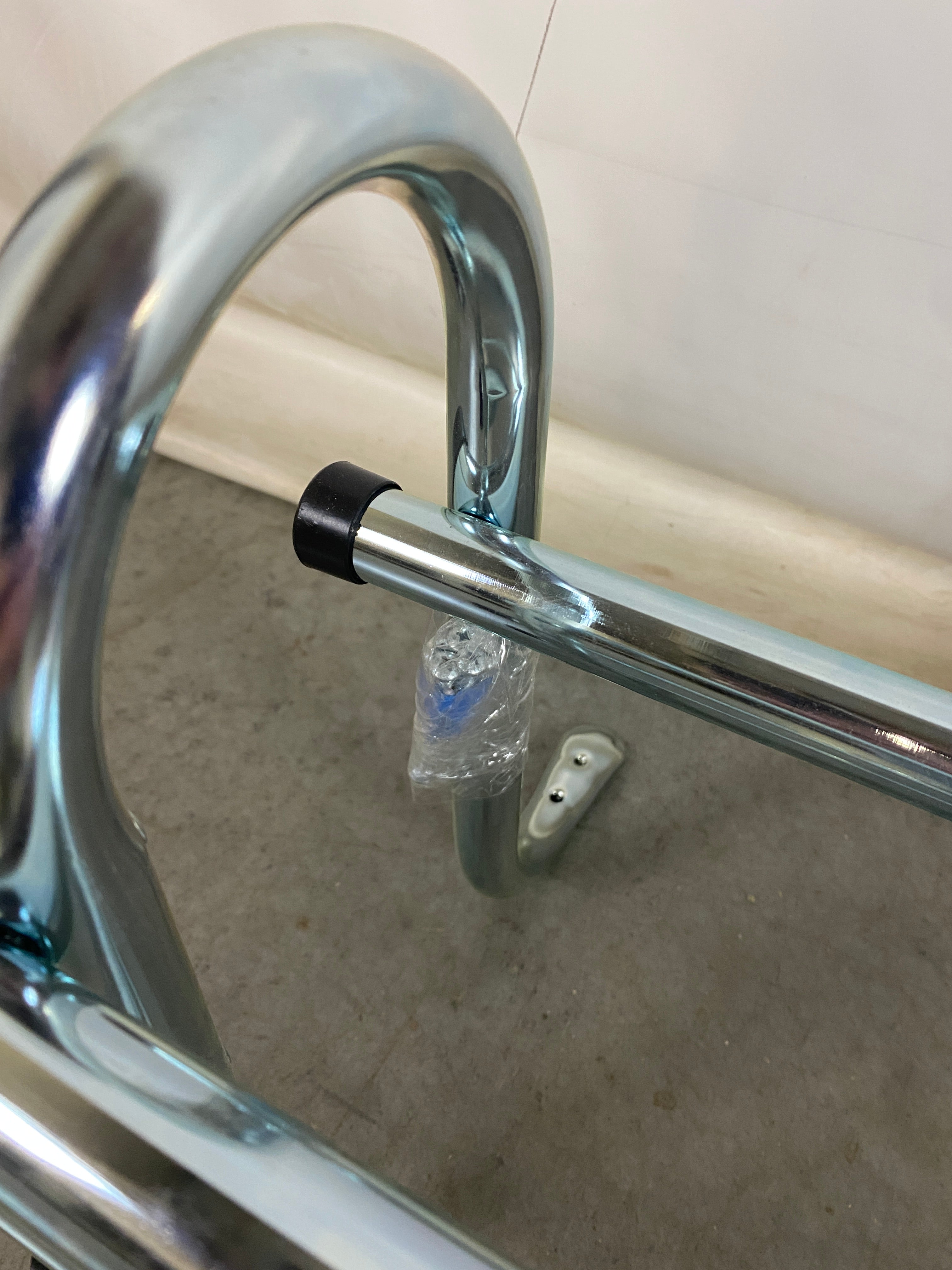 CSL Wall Mount Garment Rod