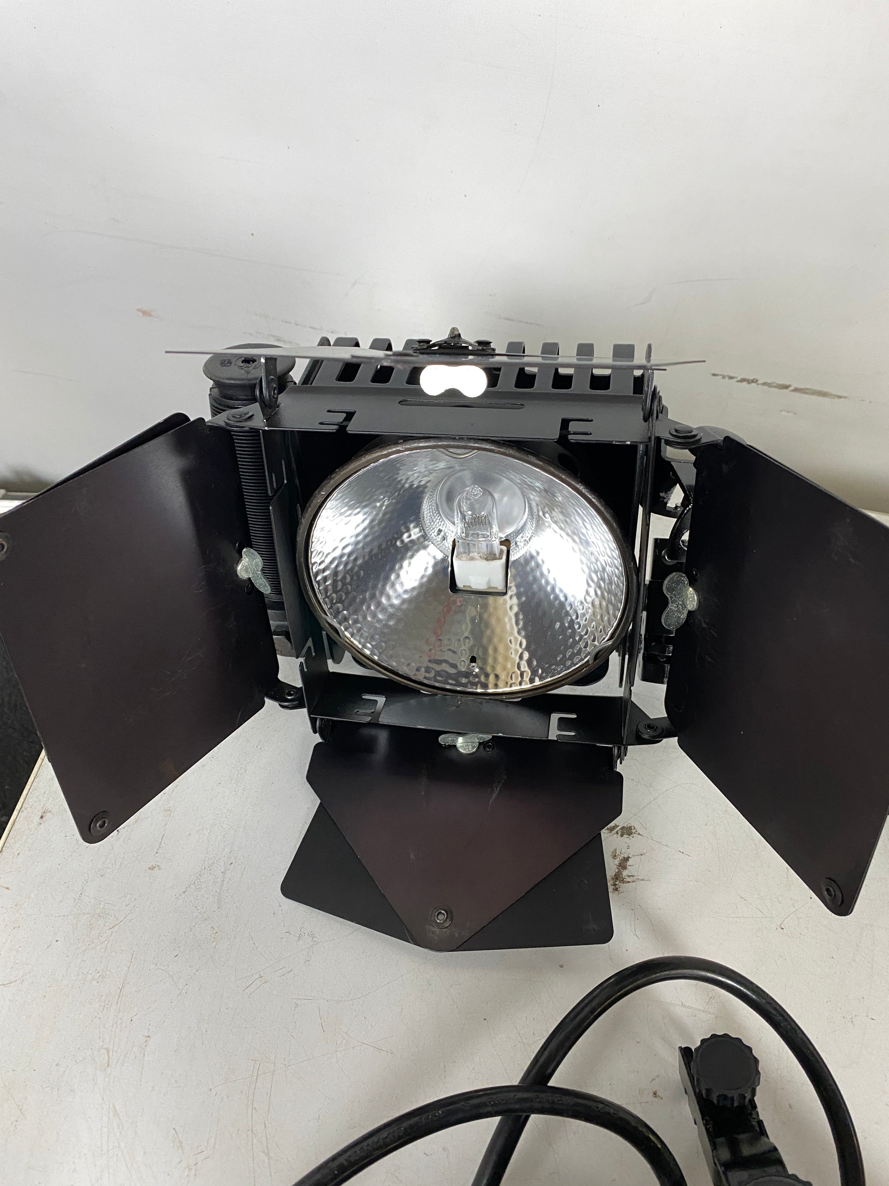 Lowel Case & 3 Lowel Lights & Accessories