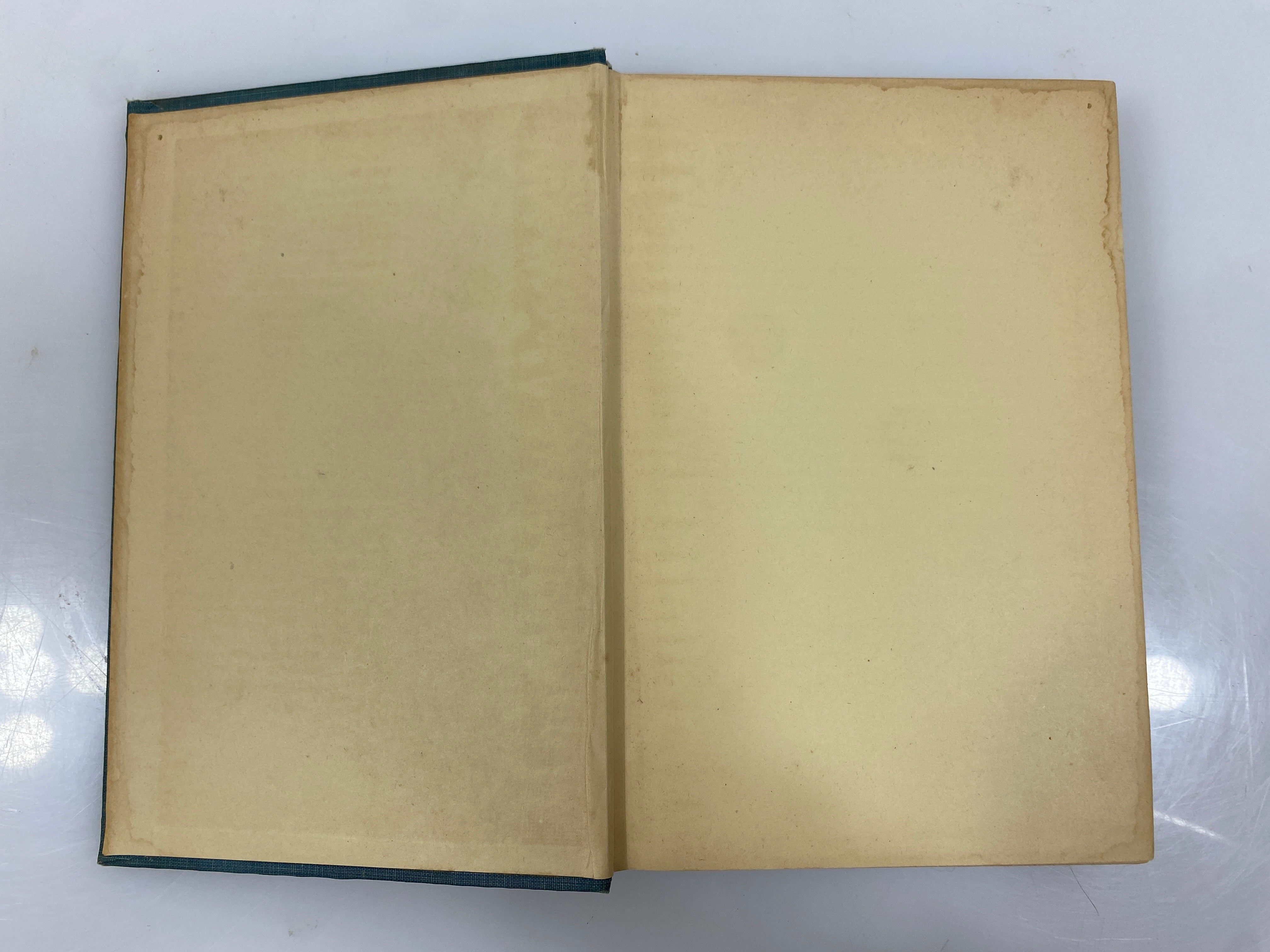 2 Daphne du Maurier: The King's General (1st Ed)/Hungry Hill Vintage HC