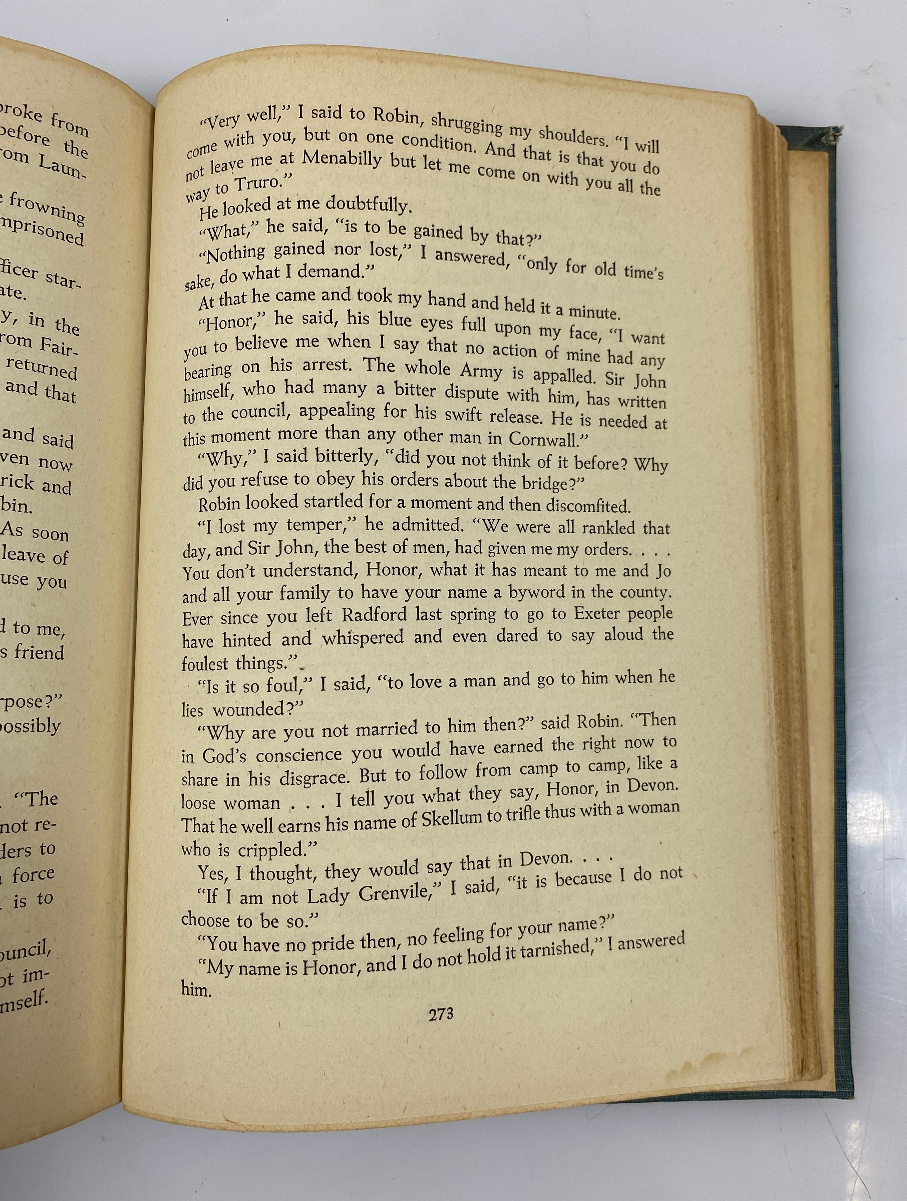 2 Daphne du Maurier: The King's General (1st Ed)/Hungry Hill Vintage HC