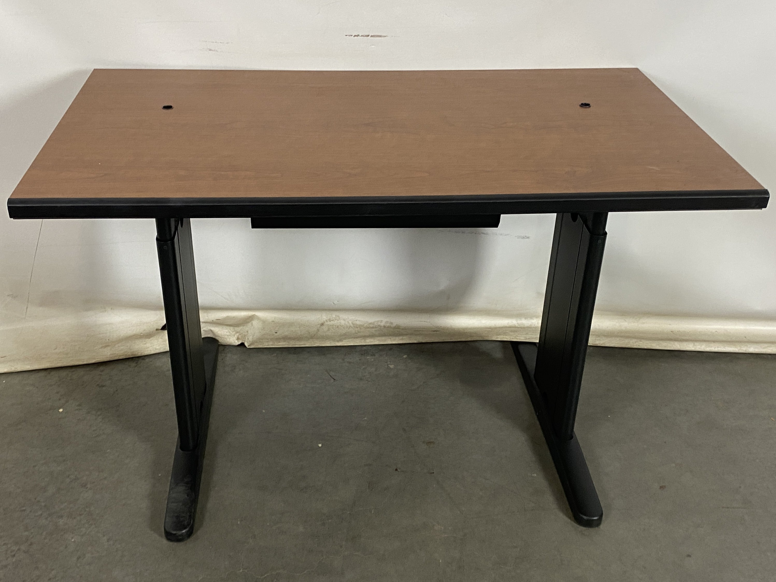 Woodgrain Laminate Adjustable Desk