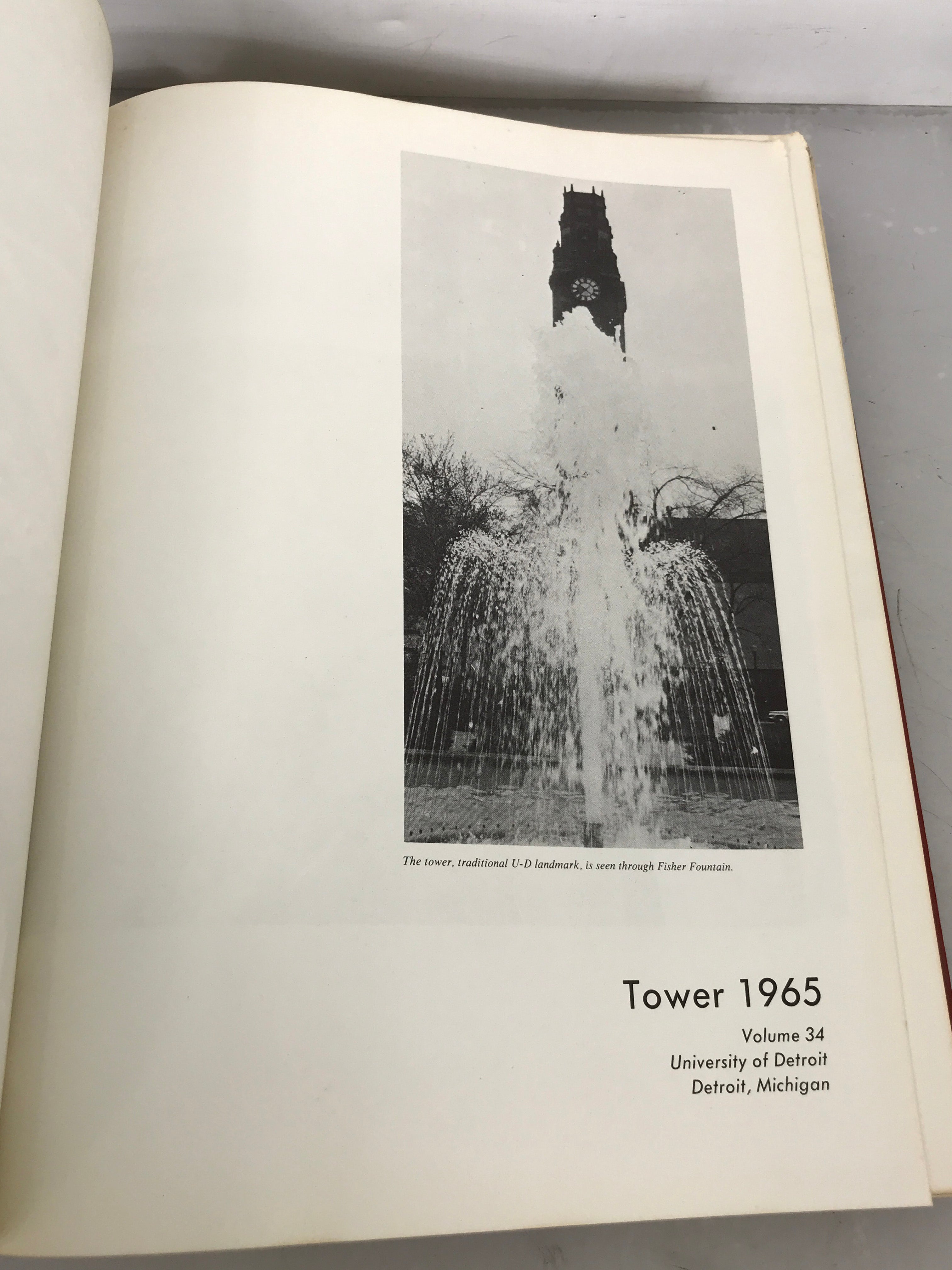 1965 University of Detroit Yearbook Detroit Michigan