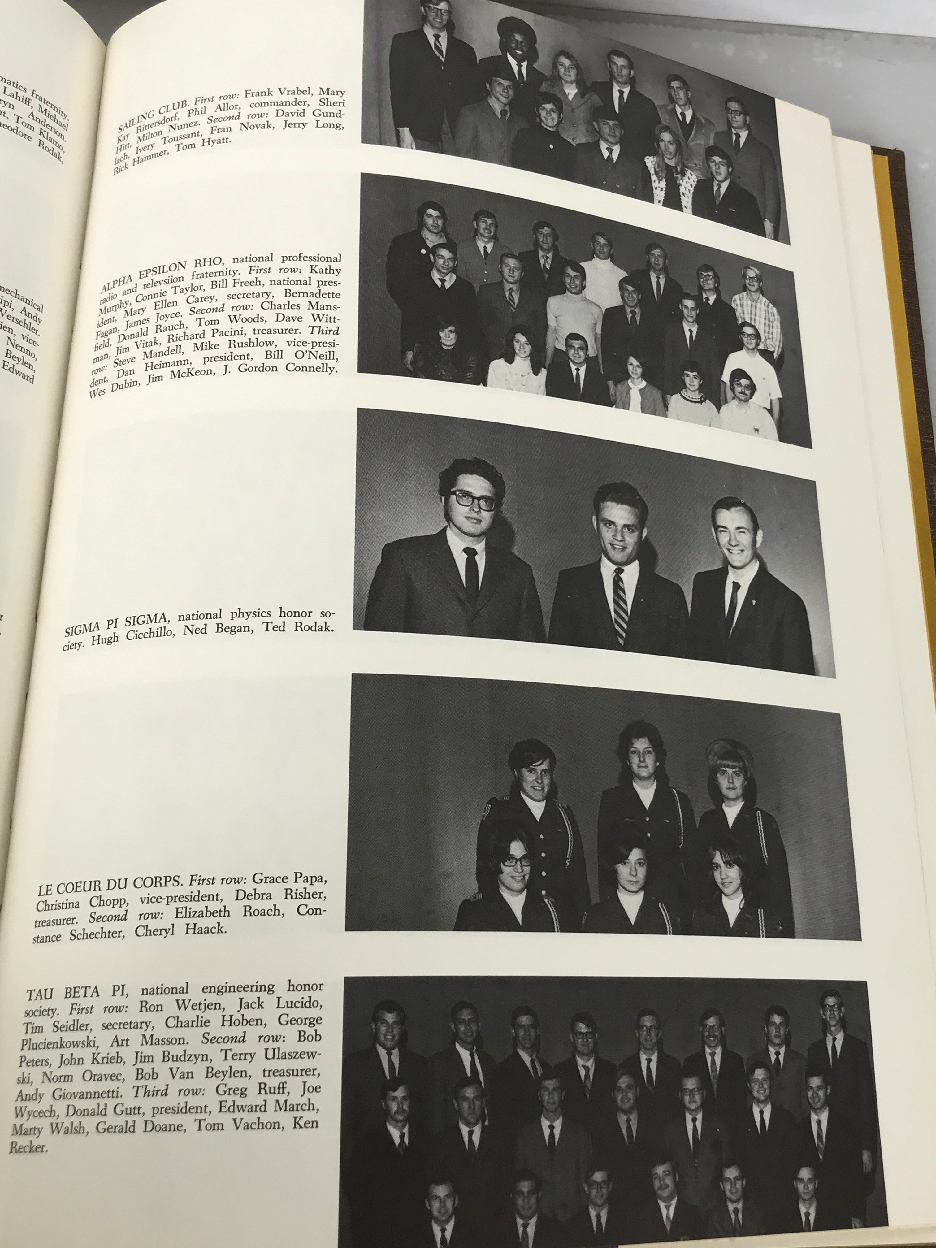 1970 University of Detroit Yearbook Detroit Michigan