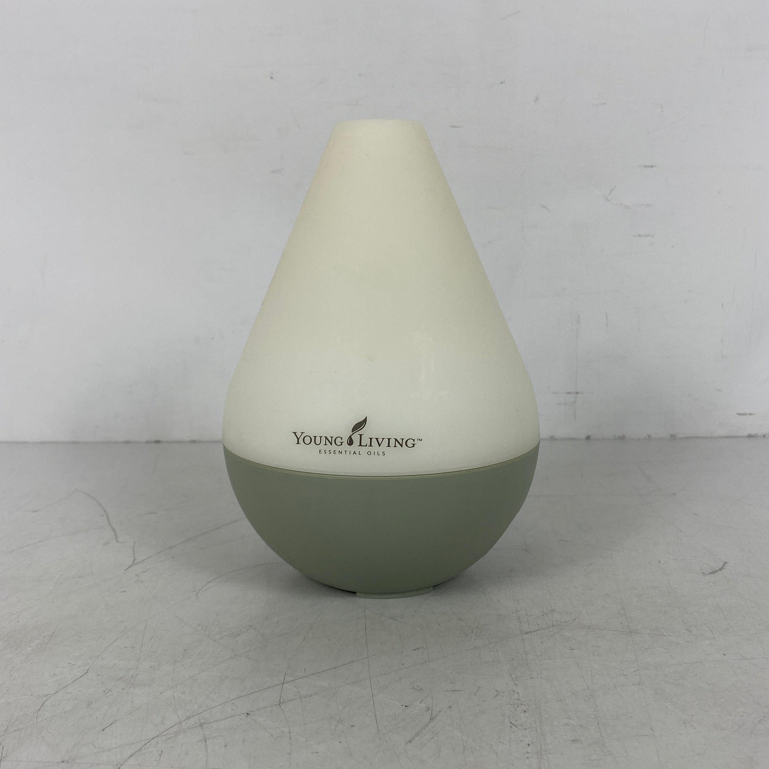 Young Living Essential Oil Diffuser #PY-007