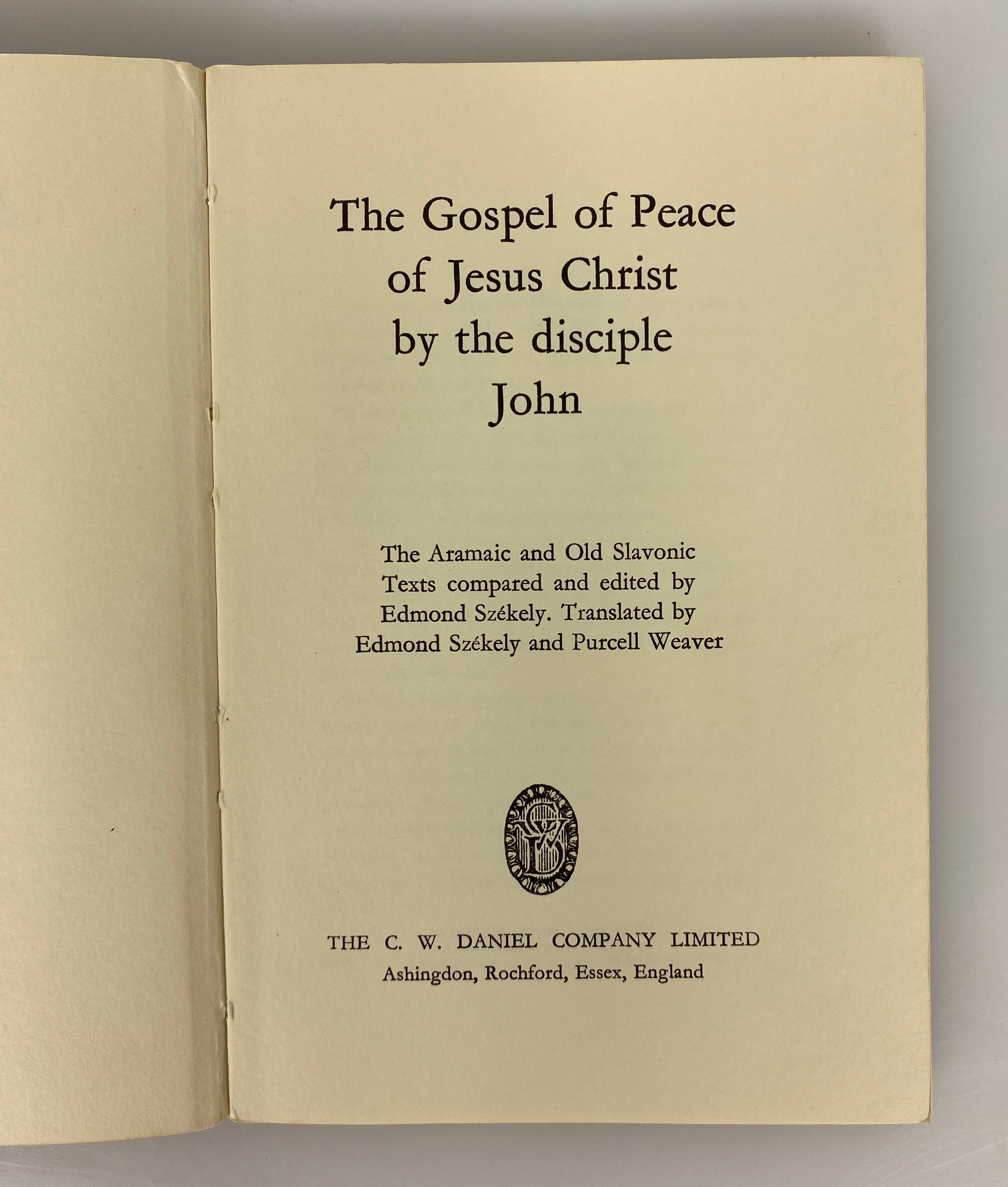 The Gospel of Peace of Jesus Christ by the Disciple John 1970 Printing HC