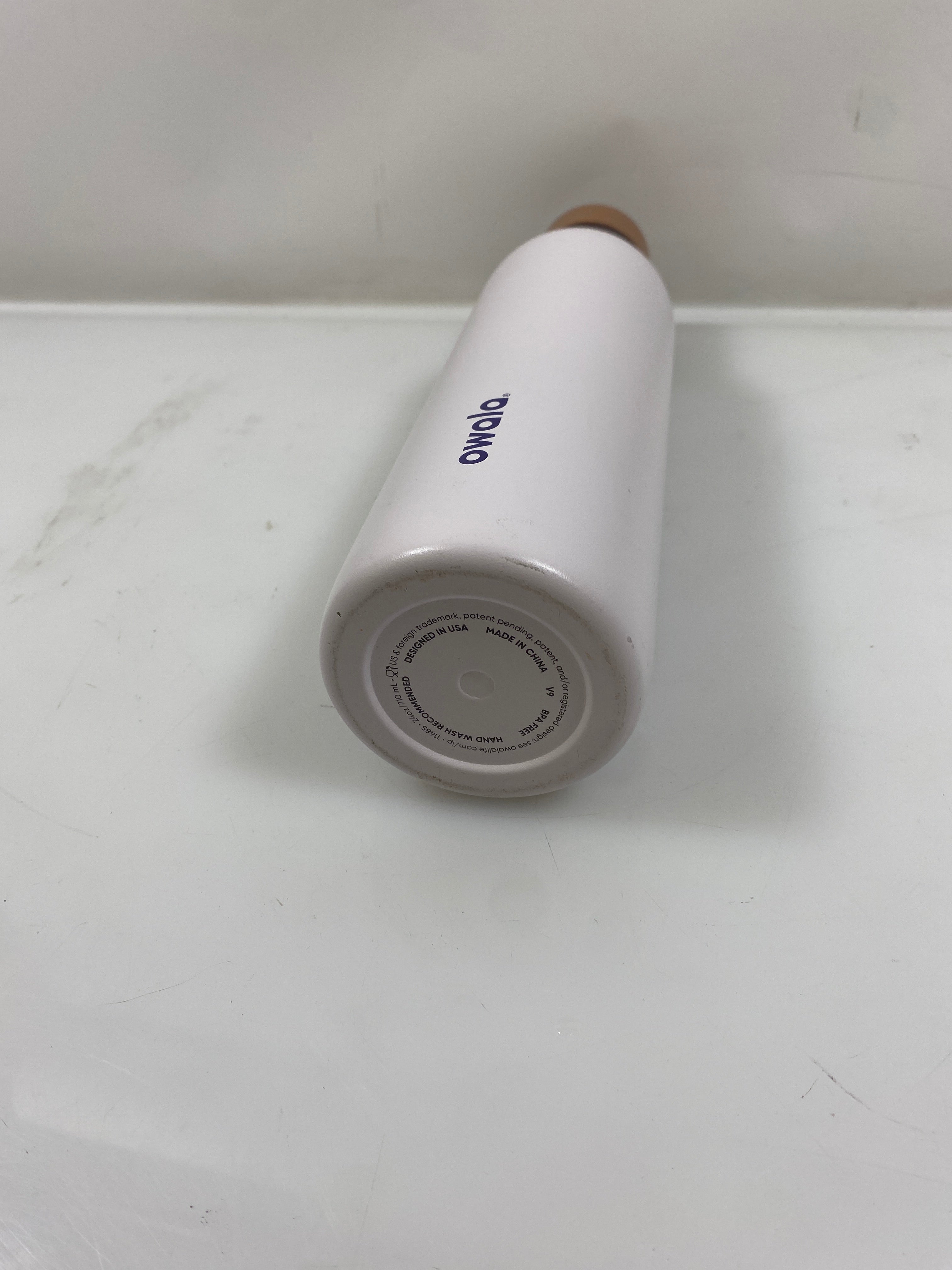 Owala Pink and White Water Bottle 24oz