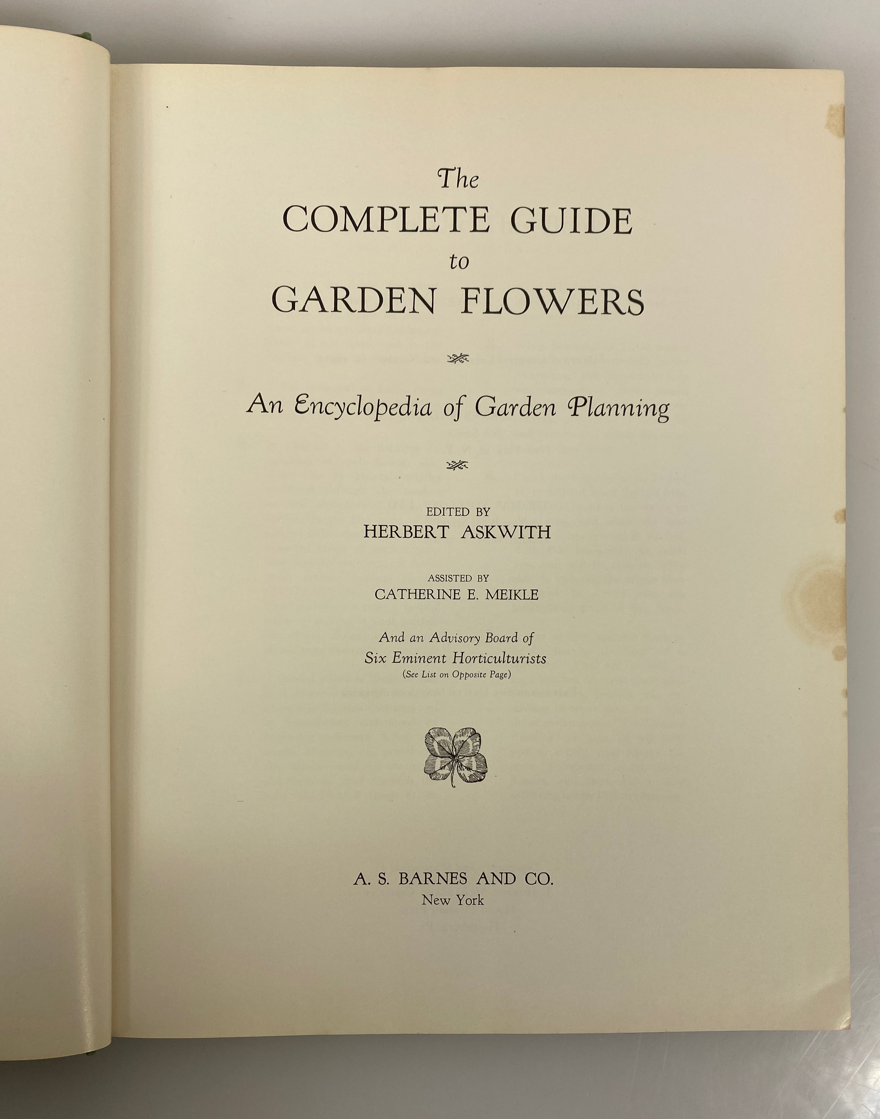 2 Vols: The Complete Guide to Garden Flowers/The Joy of Flowers HC DJ