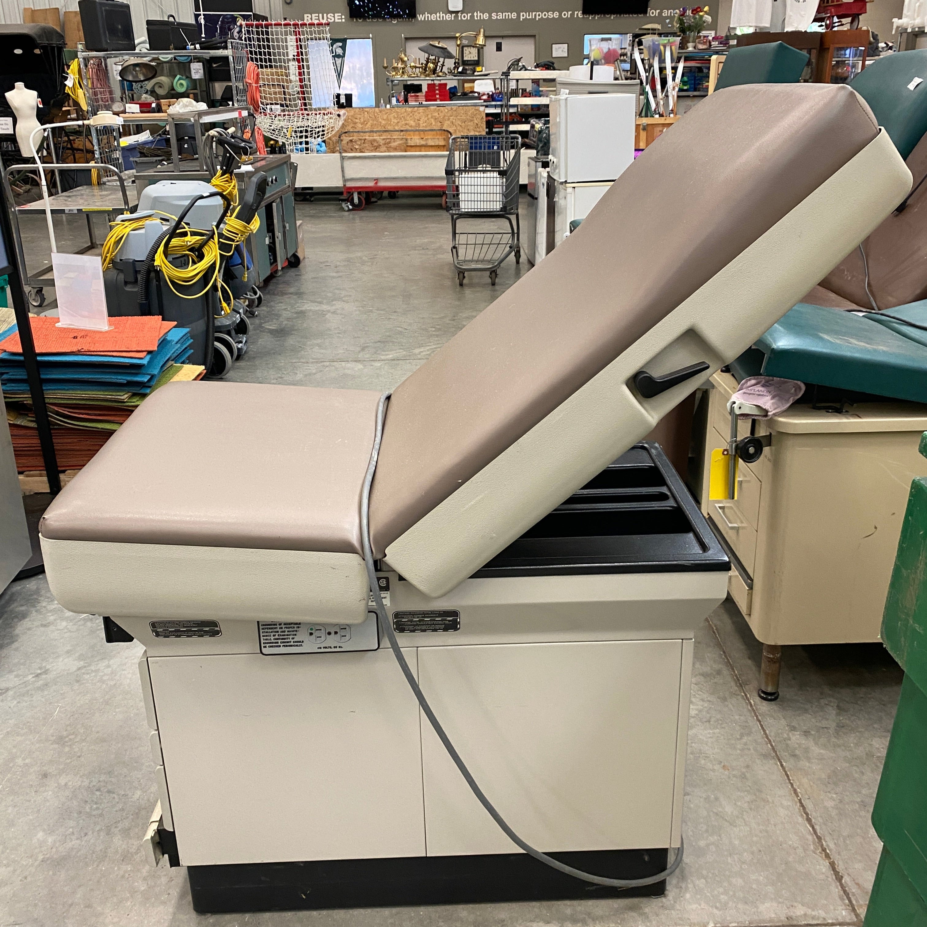 Midmark #404 Examination Table