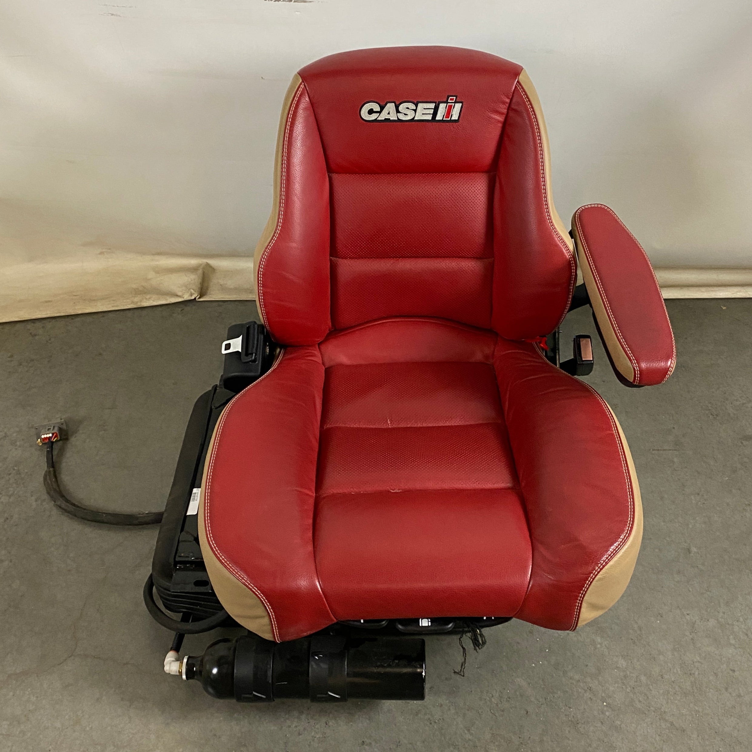 Sears Manufacturing Company #00214-W3 Hydraulic Tractor Seat