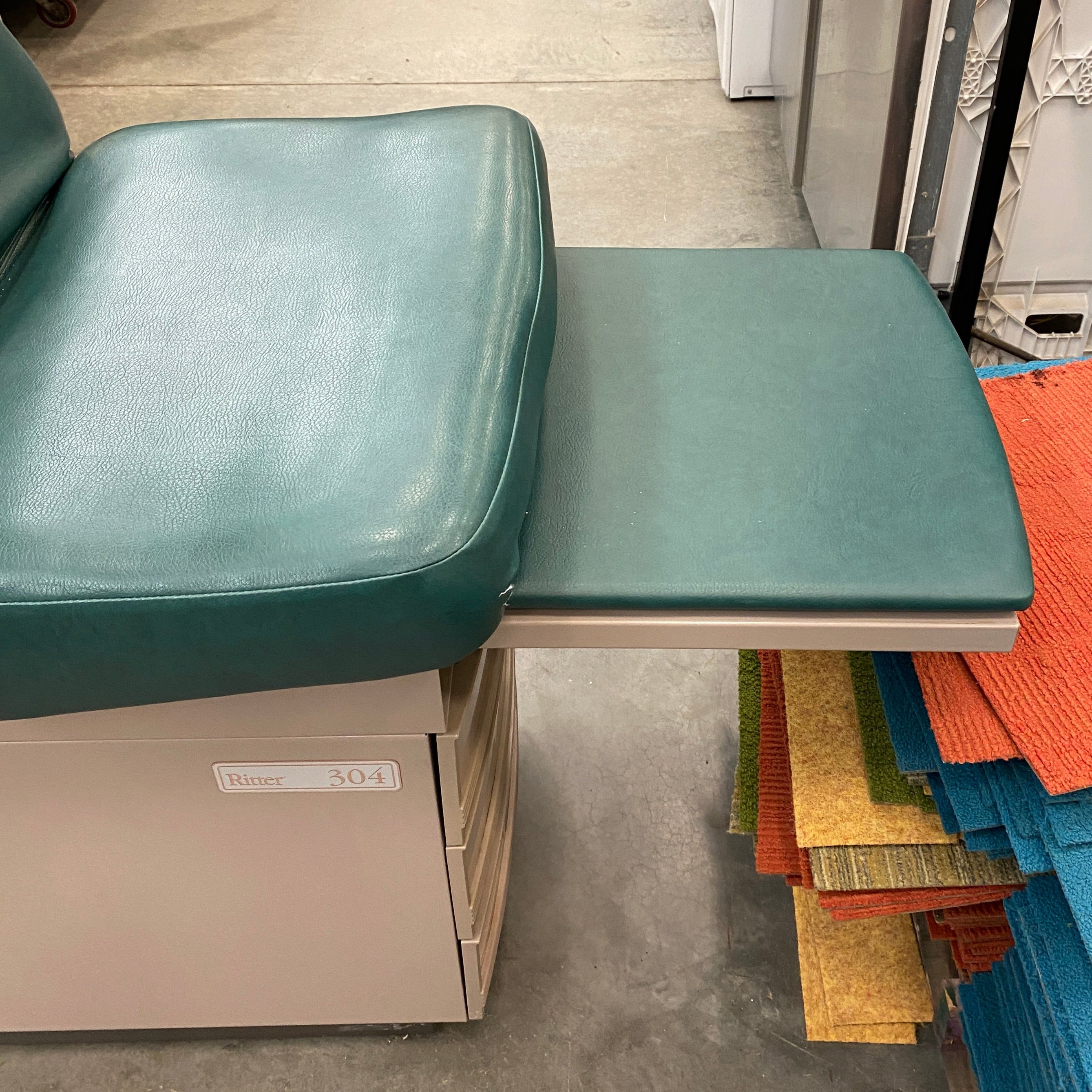 Midmark Ritter #304 Examination Table