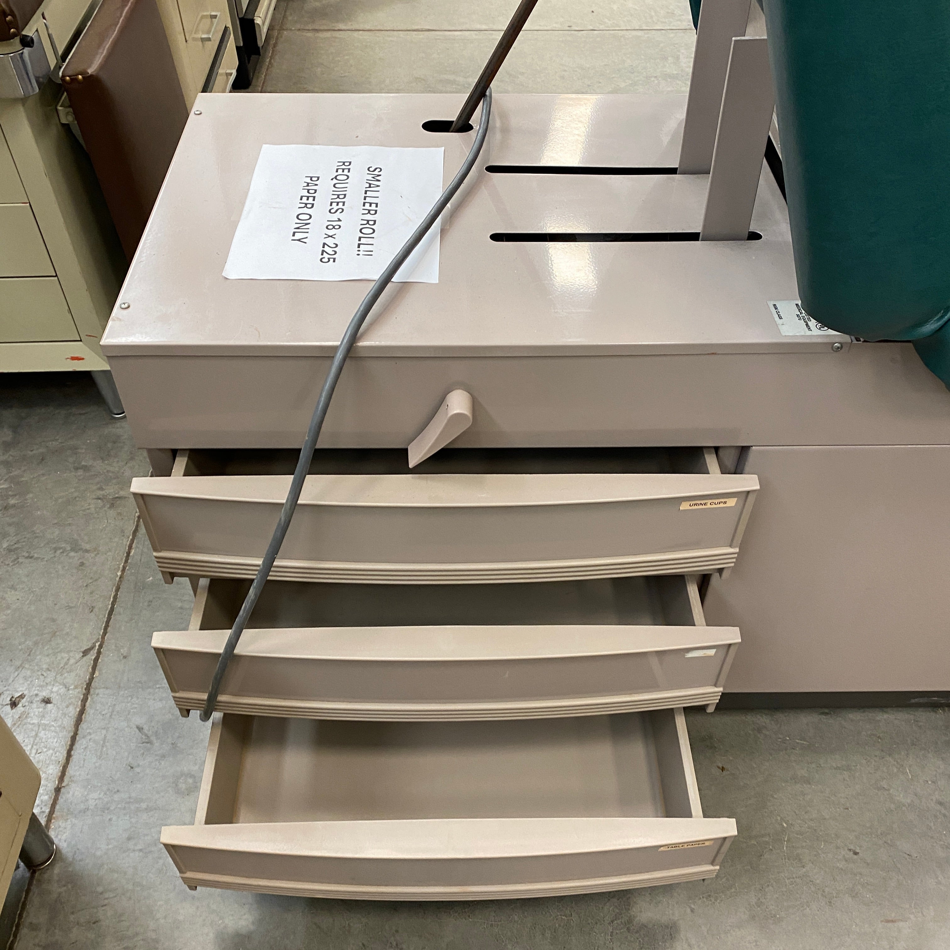 Midmark Ritter #304 Examination Table