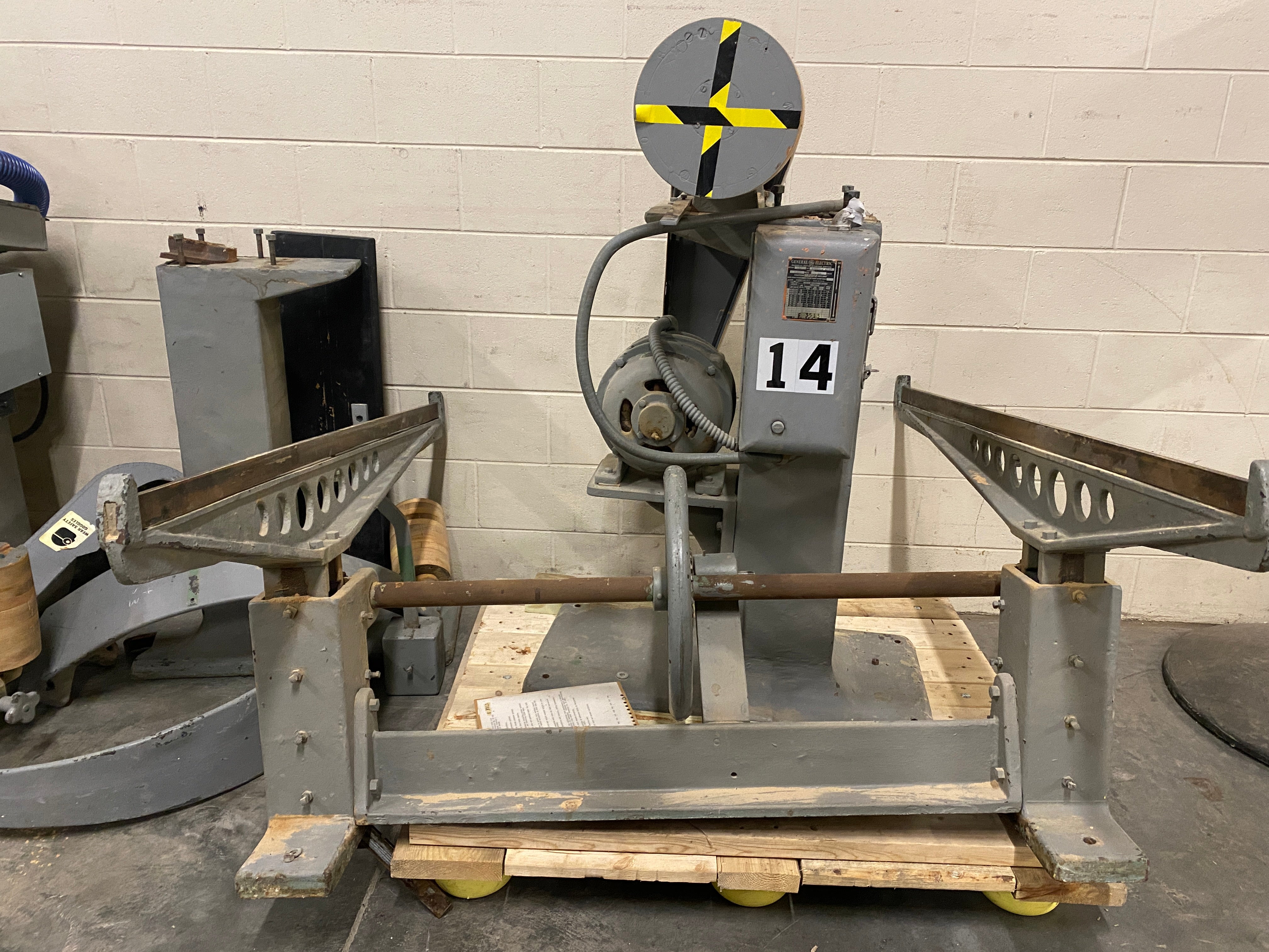 General Electric Belt Sander