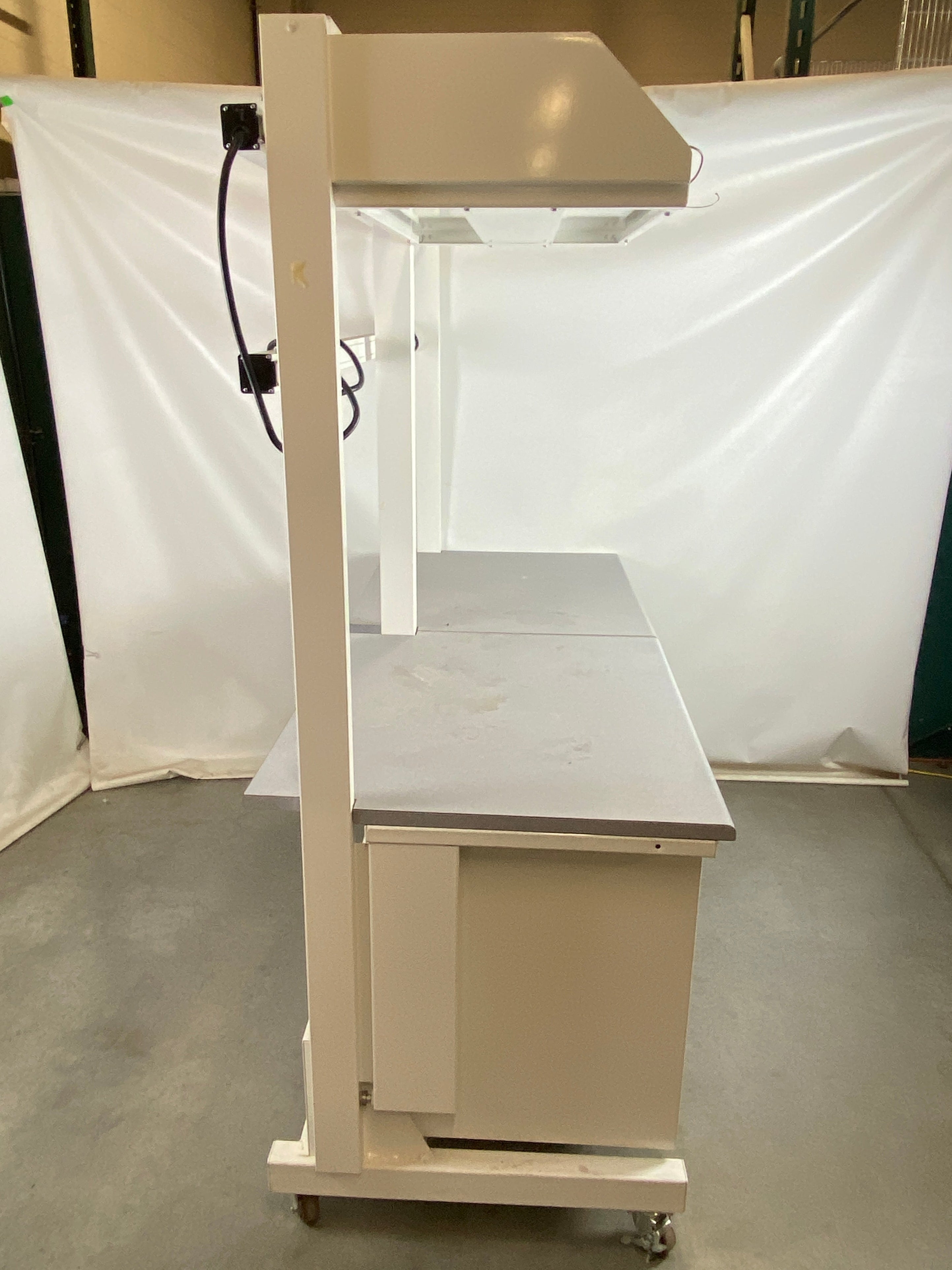 Fisher Hamilton Laboratory Cart Style 2