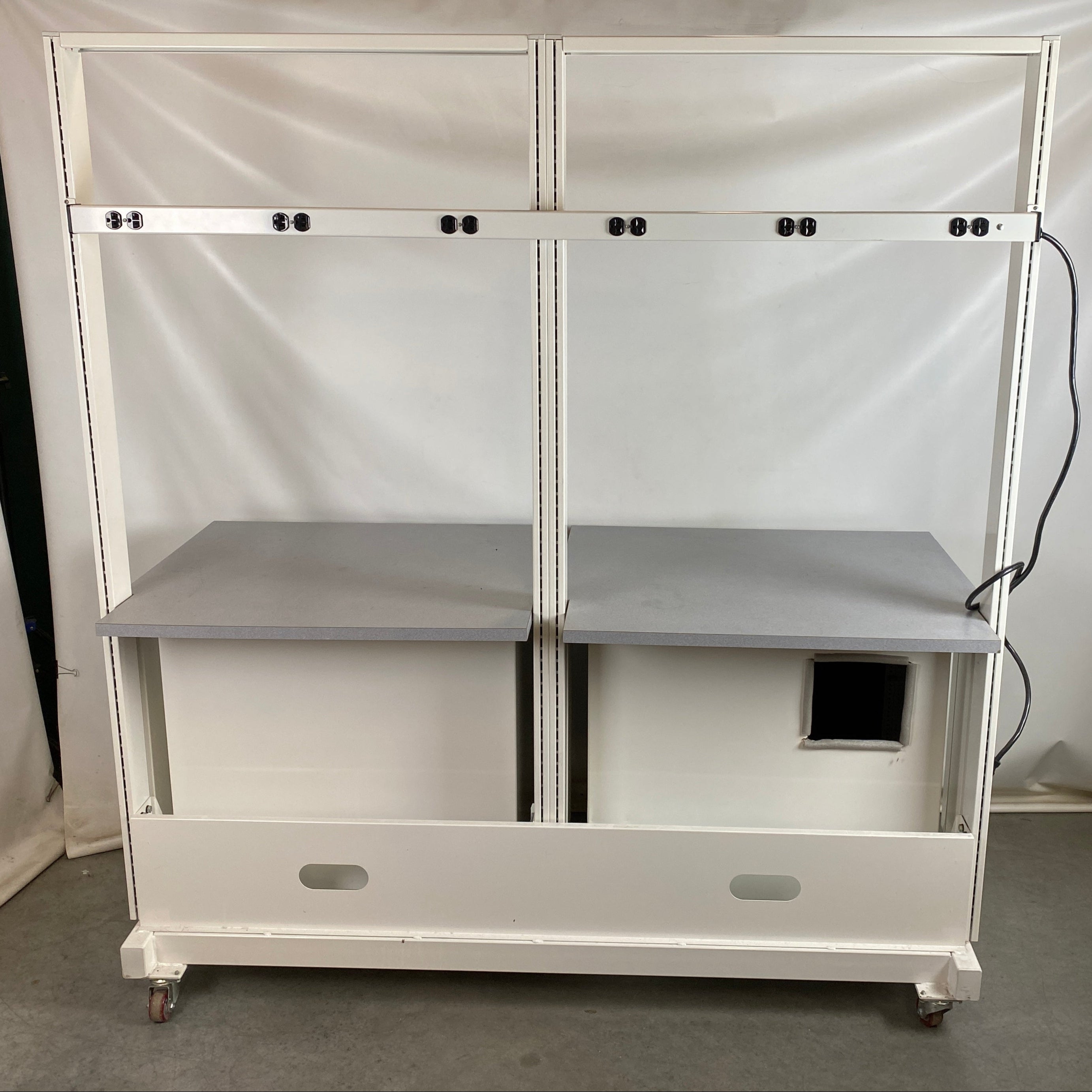 Fisher Hamilton Laboratory Cart Style 3