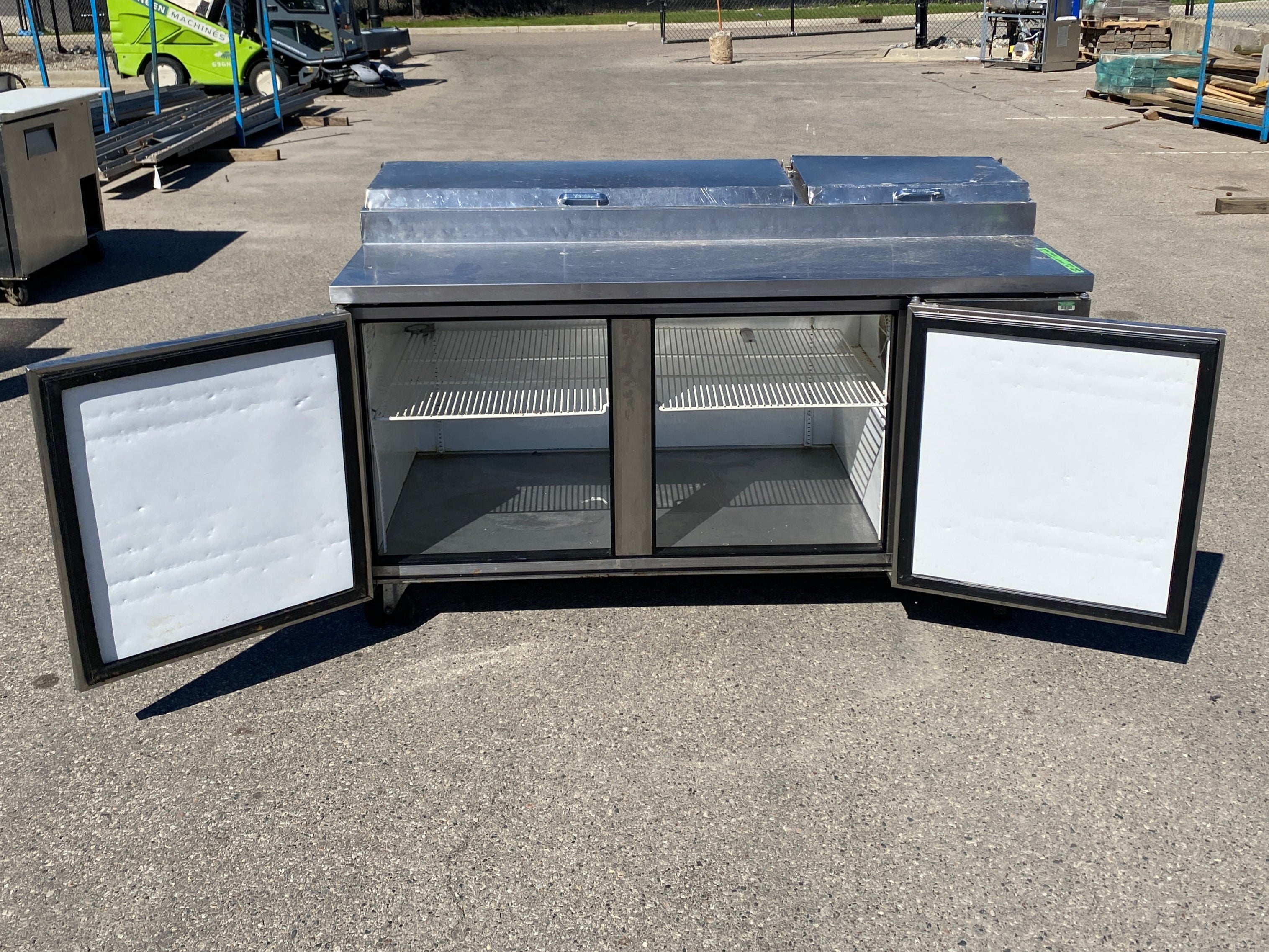 True Manufacturing Company #4888593 Refrigerator Station/Stand Wheeled