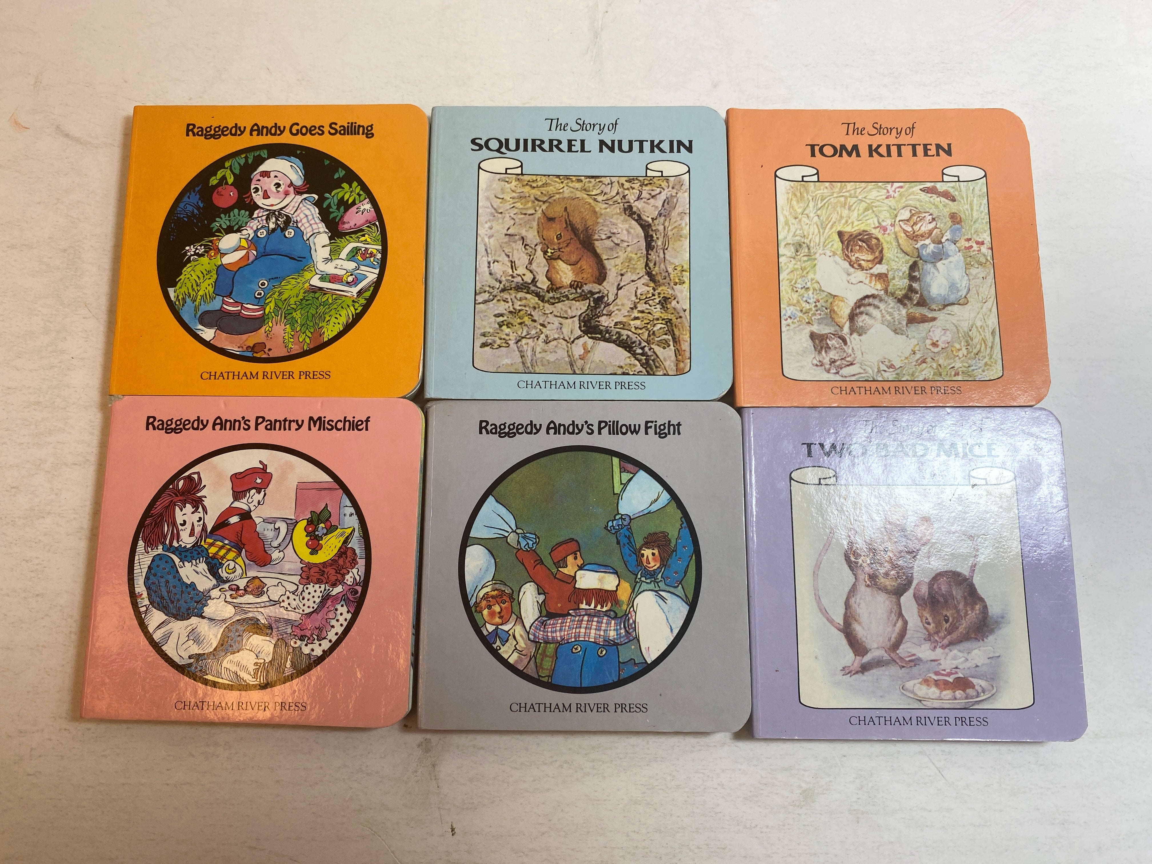 Lot of 11 tiny Books Frog Squirrel Raggedy Ann