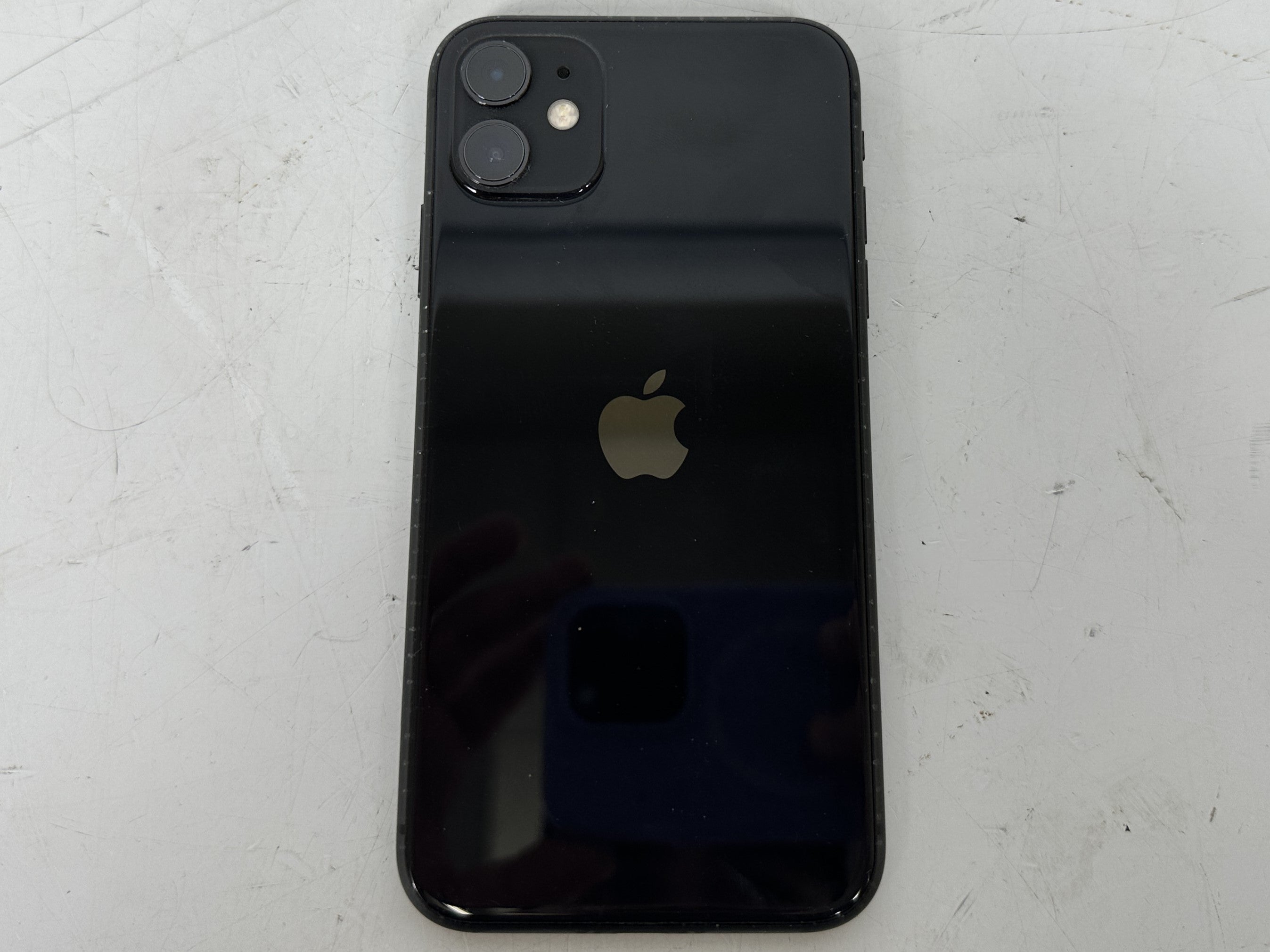 Apple iPhone 11 Black 6.1" Unlocked *Body Damage*