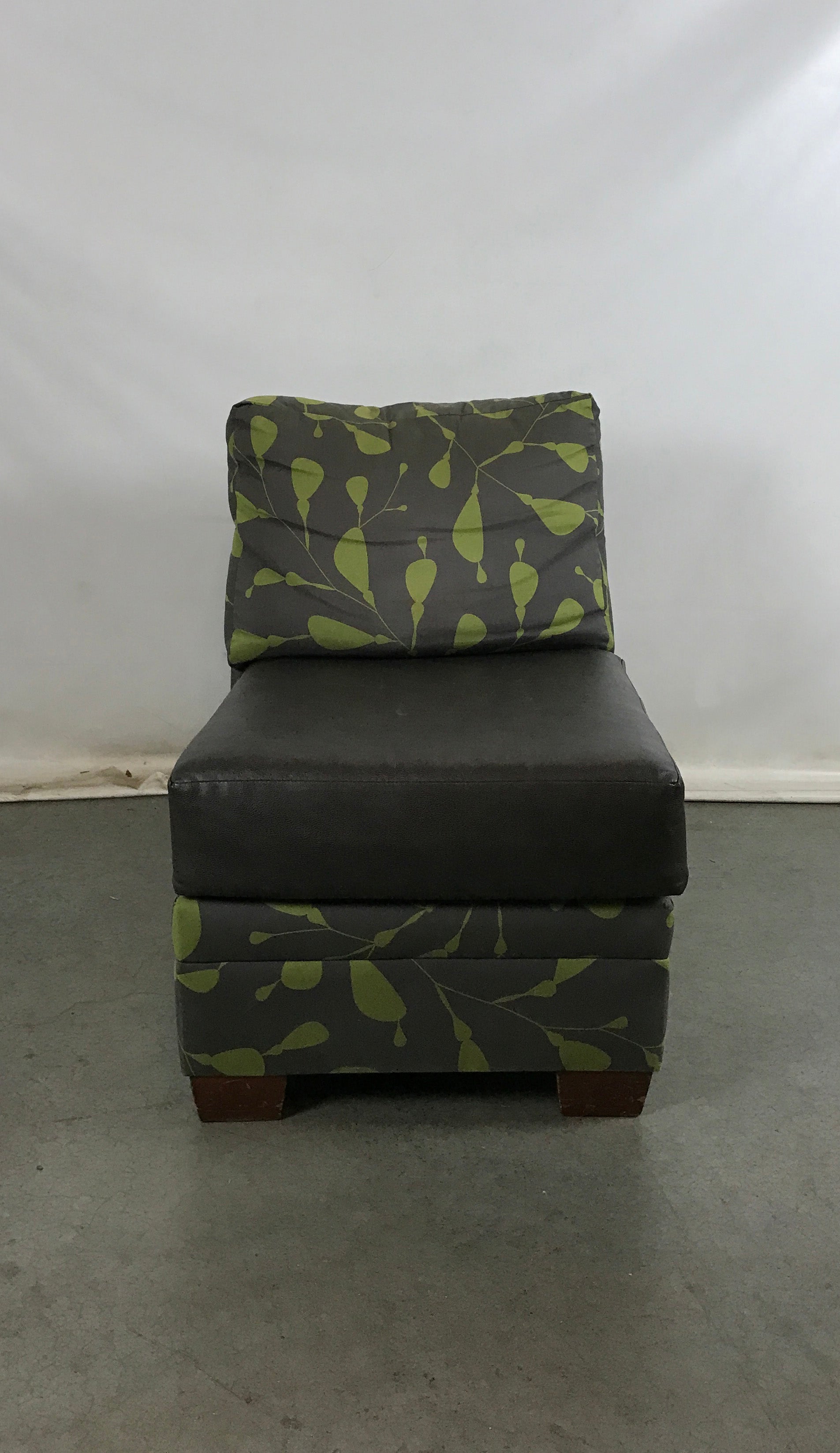 Green and Black Patterned Lounge Chair