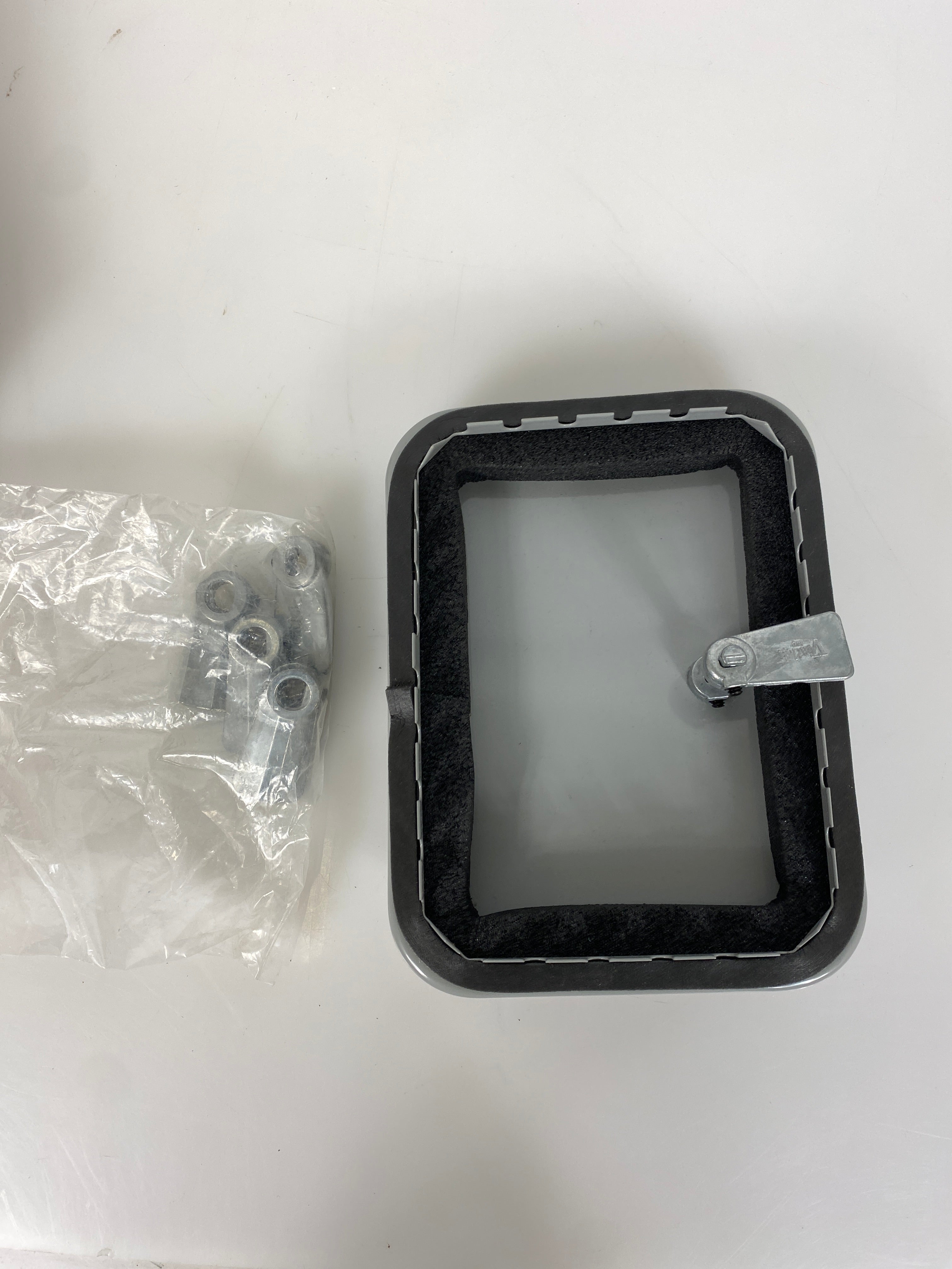 Ventlok Door Access Panel 6" x 8"