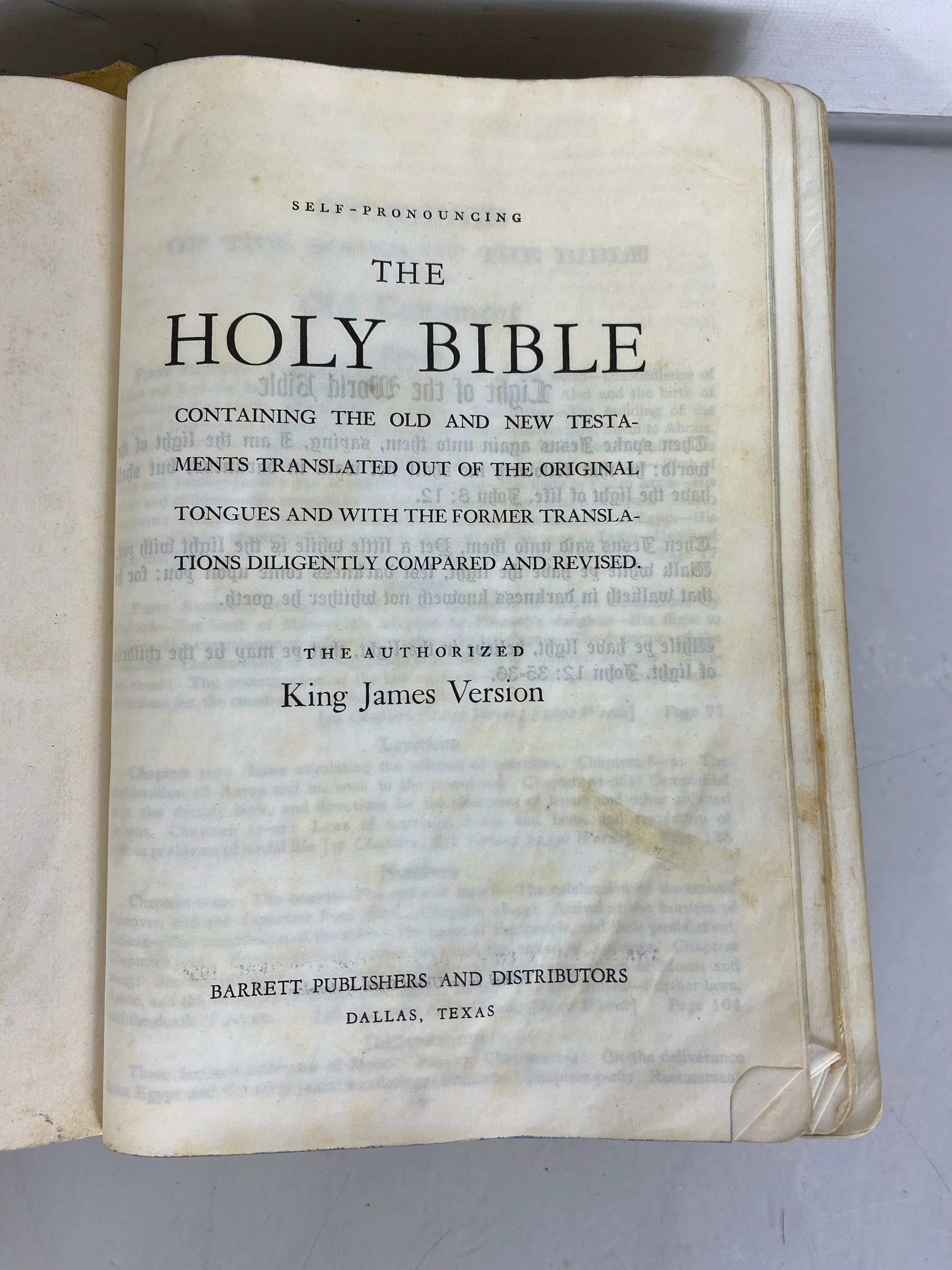 Holy Bible Light of the World Edition 1954 King James Version SC