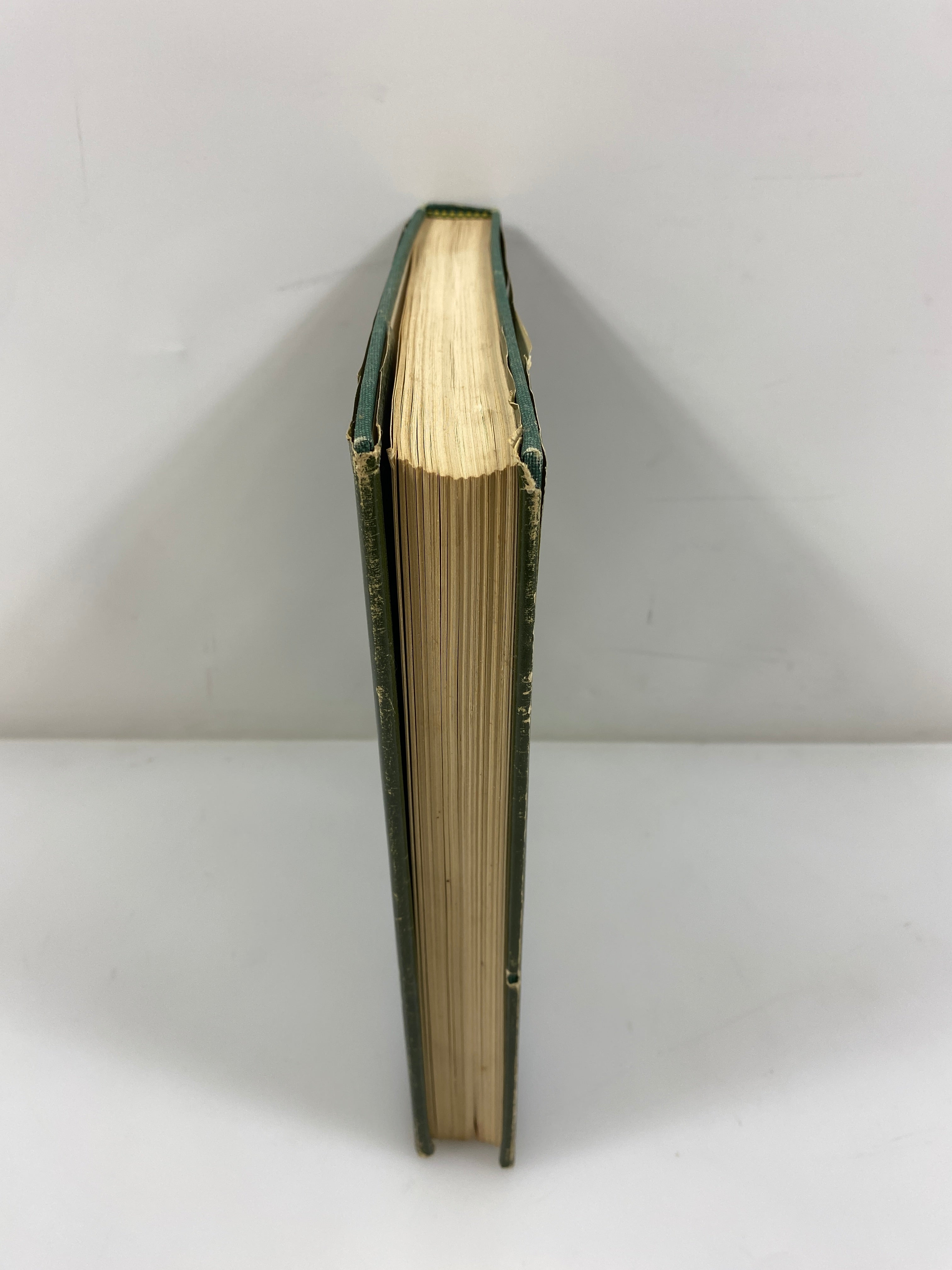 Shooter's Bible Small Arms Lexicon and Encyclopedia Mueller/Olson 1968 HCDJ