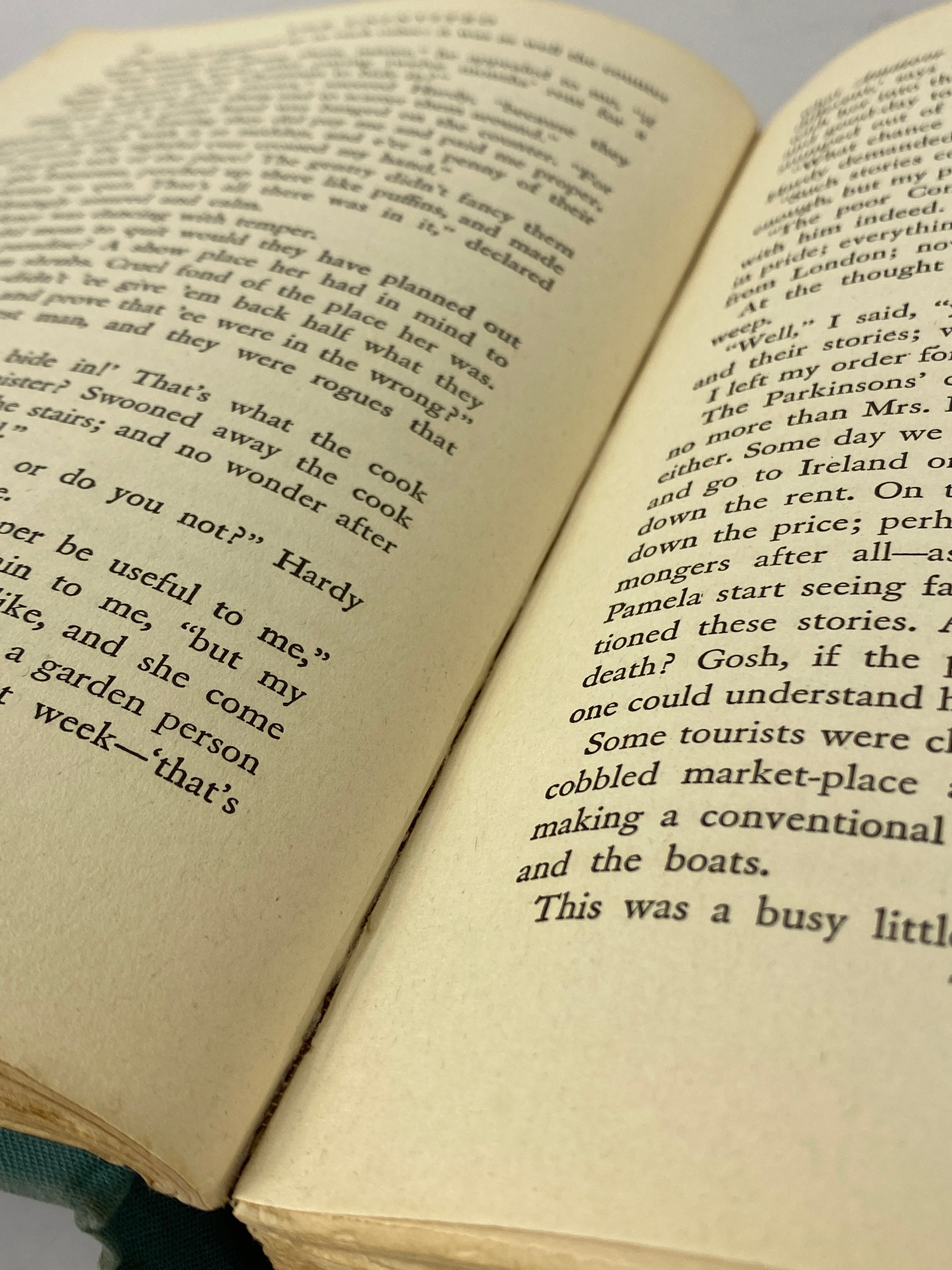 The Uninvited by Dorothy Macardle 1942 Literary Guild of America Vintage HC
