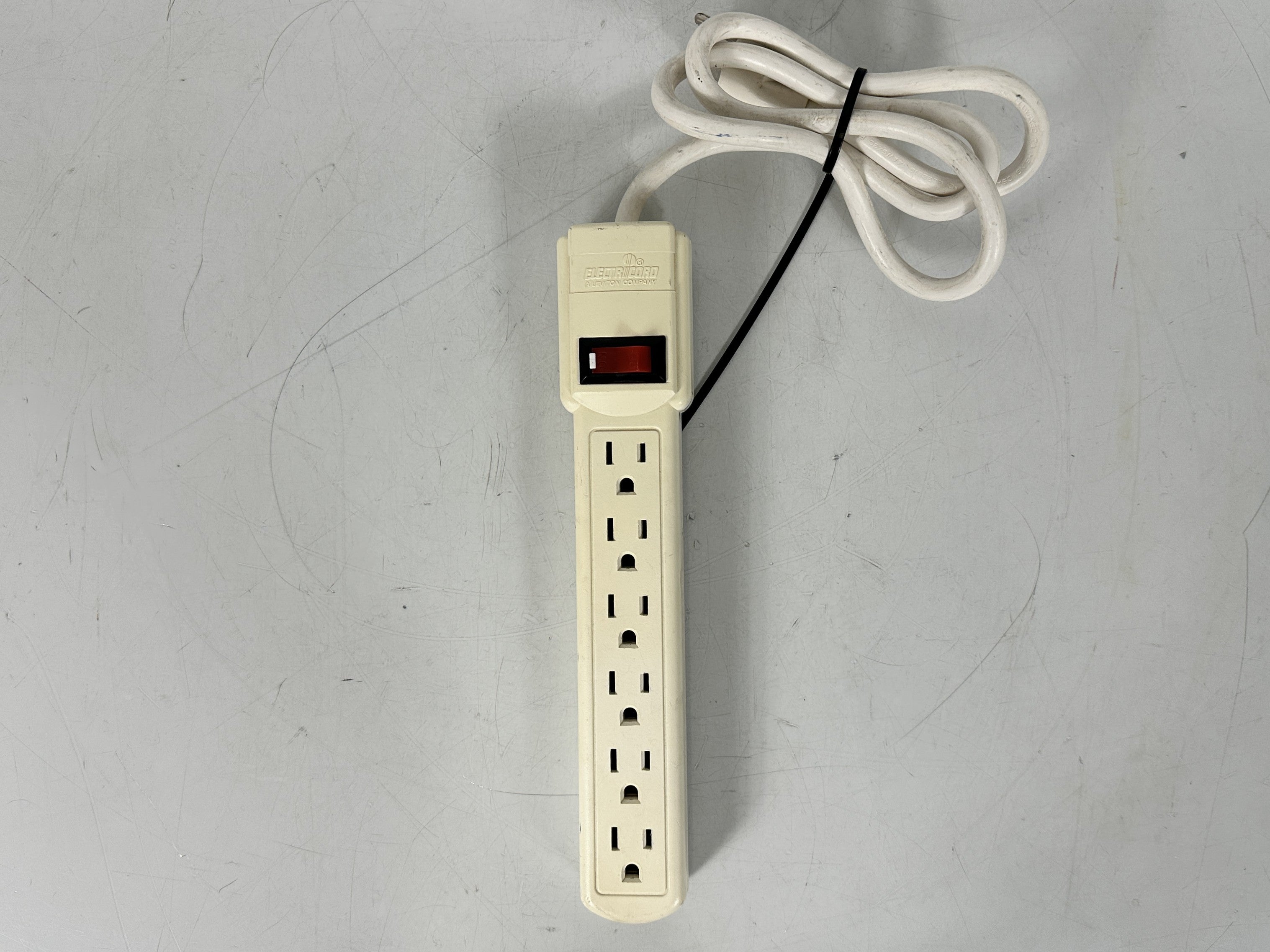 Electricord A-1185-003-WH(PS801P) 6-Outlet Power Strip