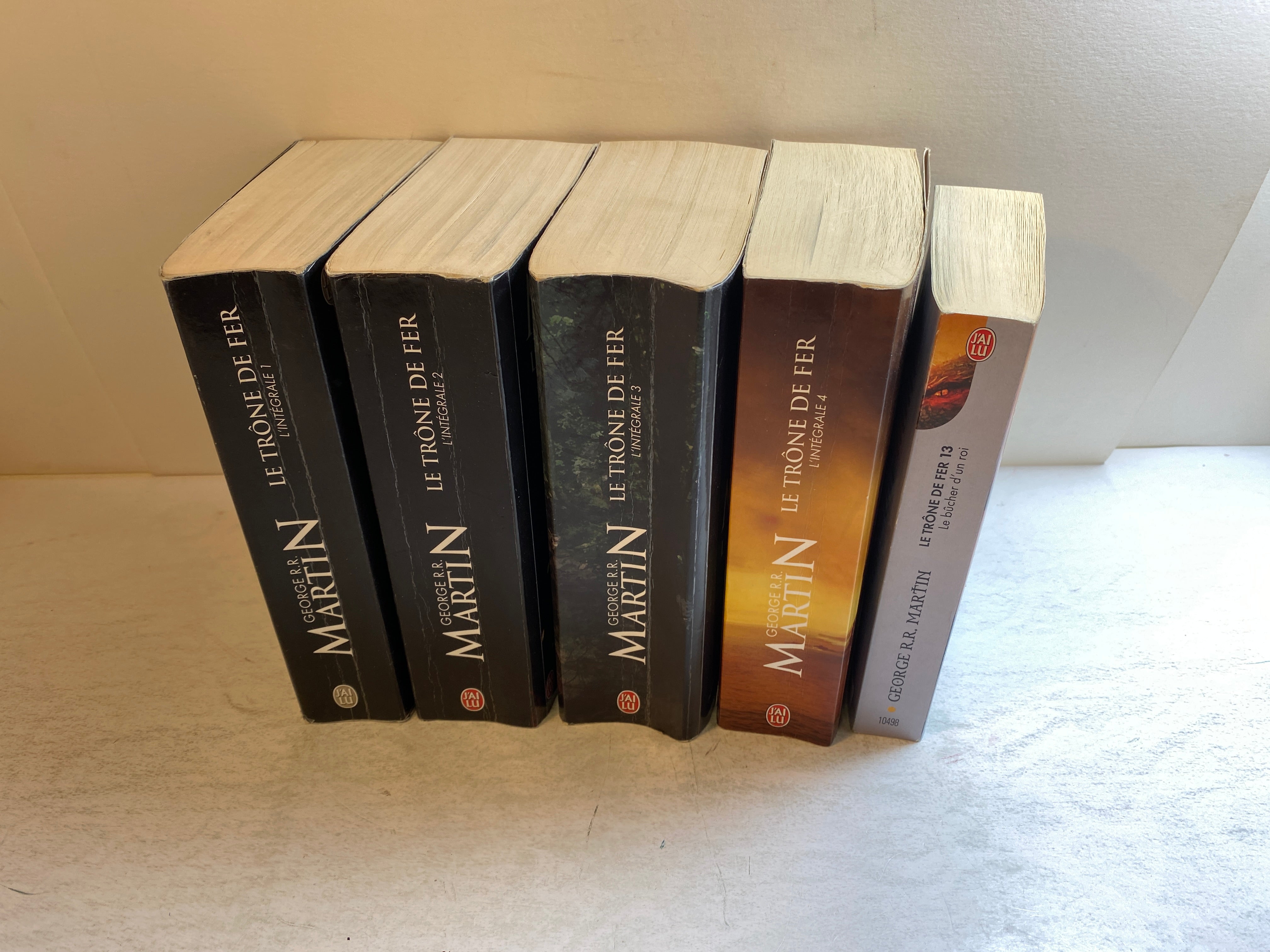 Lot of 5 Game of Thrones Novels in French SC George RR Martin 2003-2012