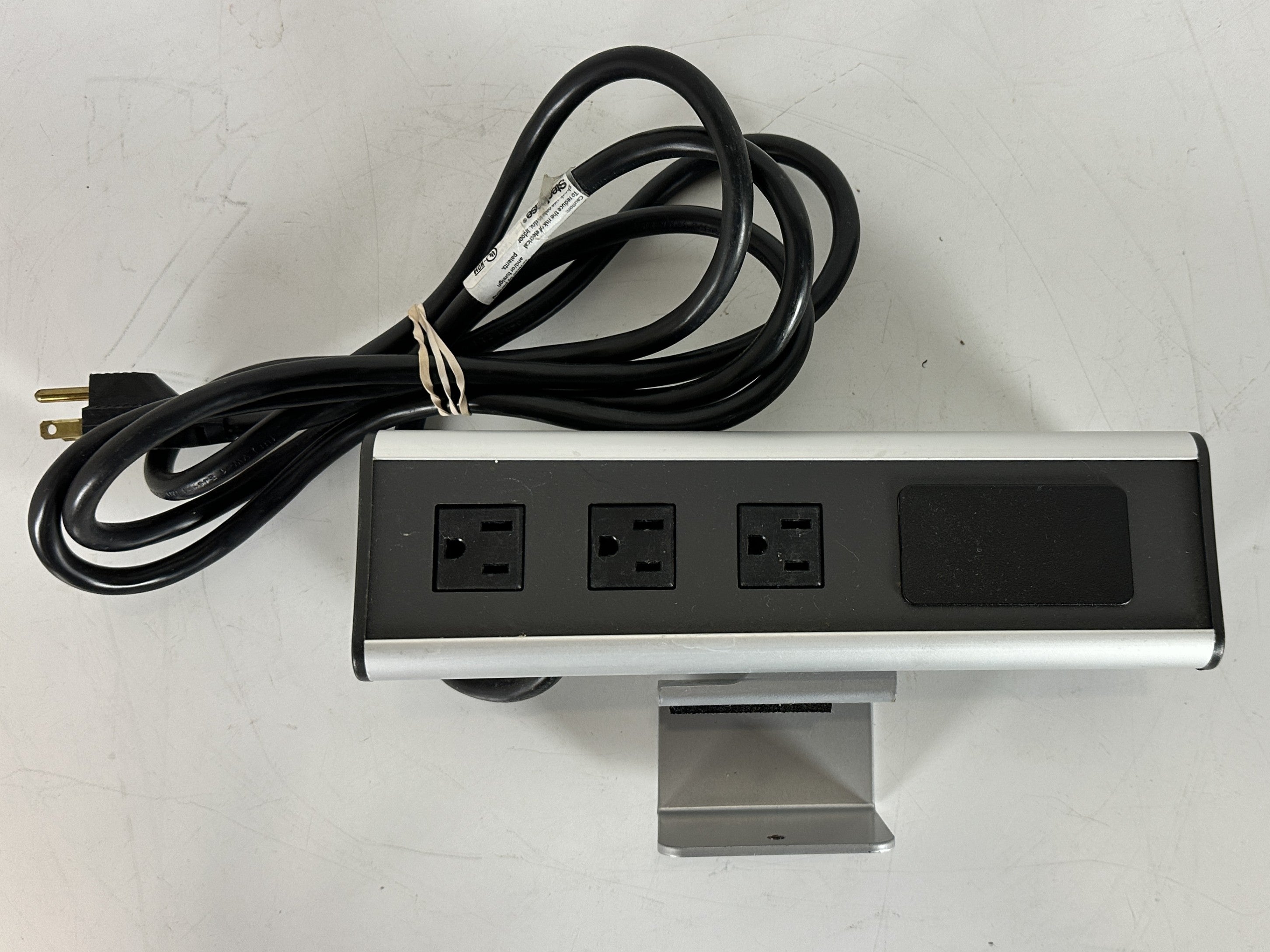 Steelcase BPDSWSPL 3-Outlet Worksurface Power & Data Strip *No Screw*