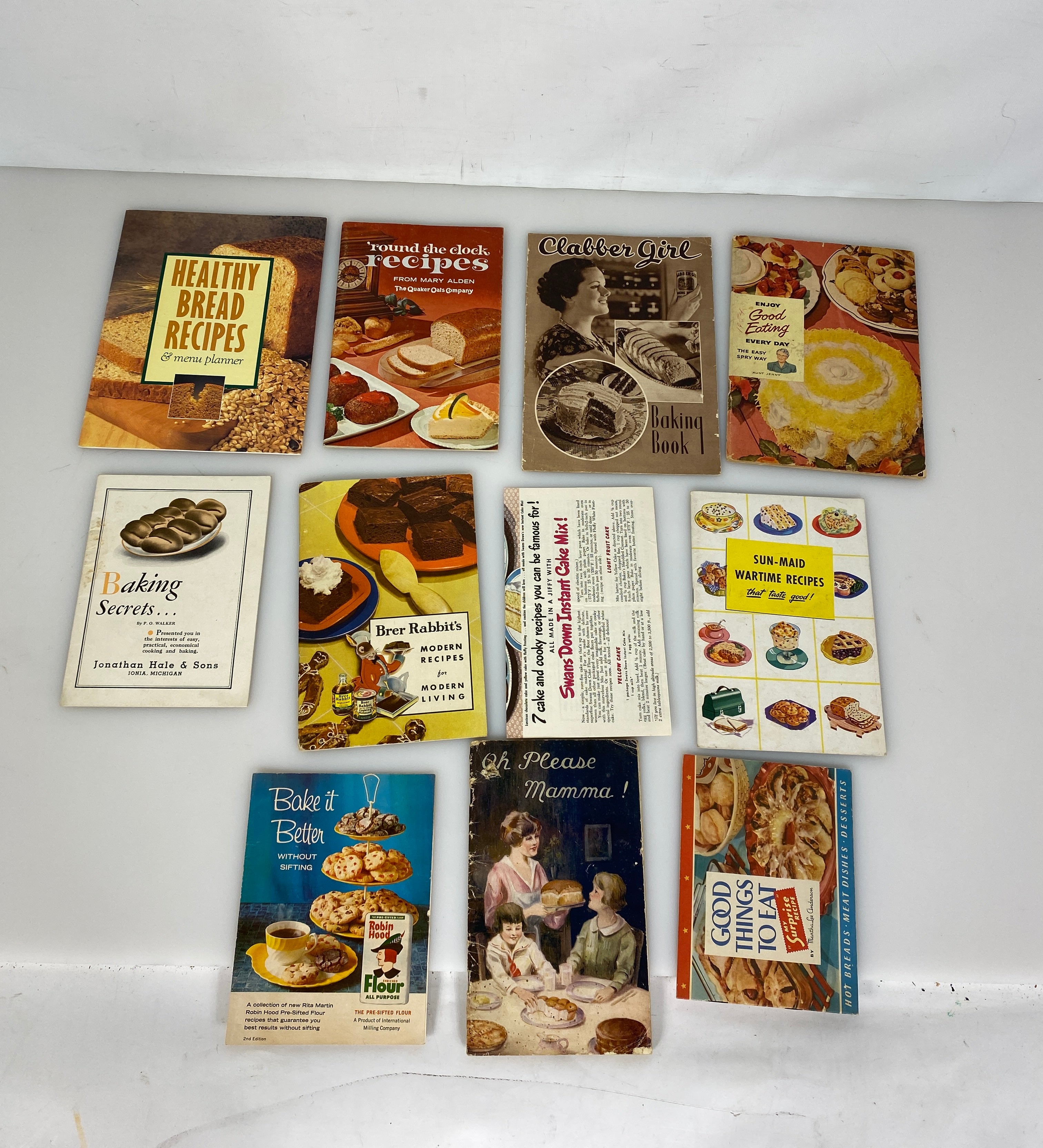 Lot of 11 Vintage Baking Recipe Books incl Spry Shortening/Rowena/Clabber Girl