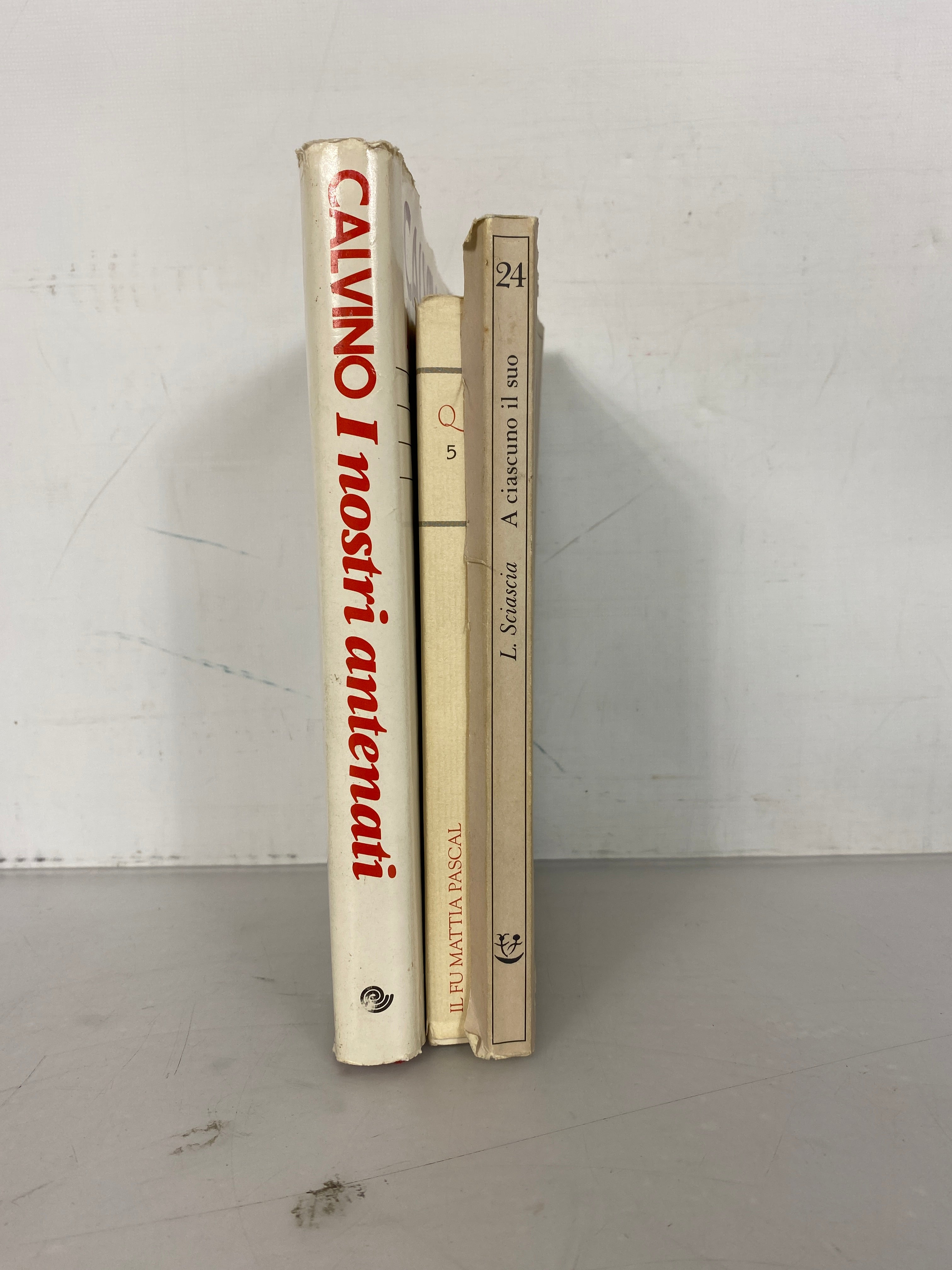 Lot of 3 Italian Language Novels: Il Fu Mattia Pascal by Pirandello, A Ciascuno Il Suo by Sciascia, and Calvino I Nostri Antenati 1985-1995