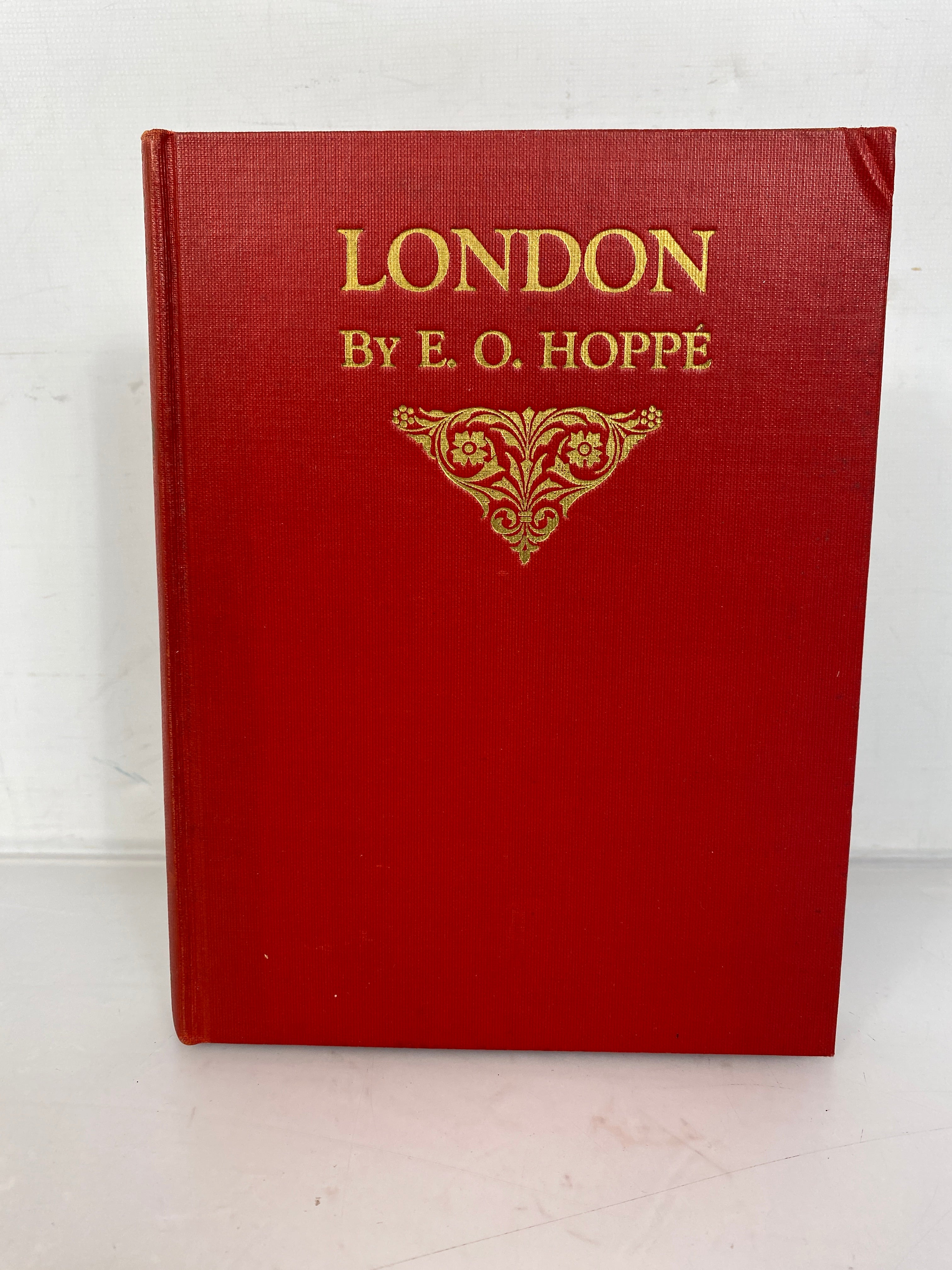 London by E.O. Hoppe The Picture Guides The Medici Society 1932 HC