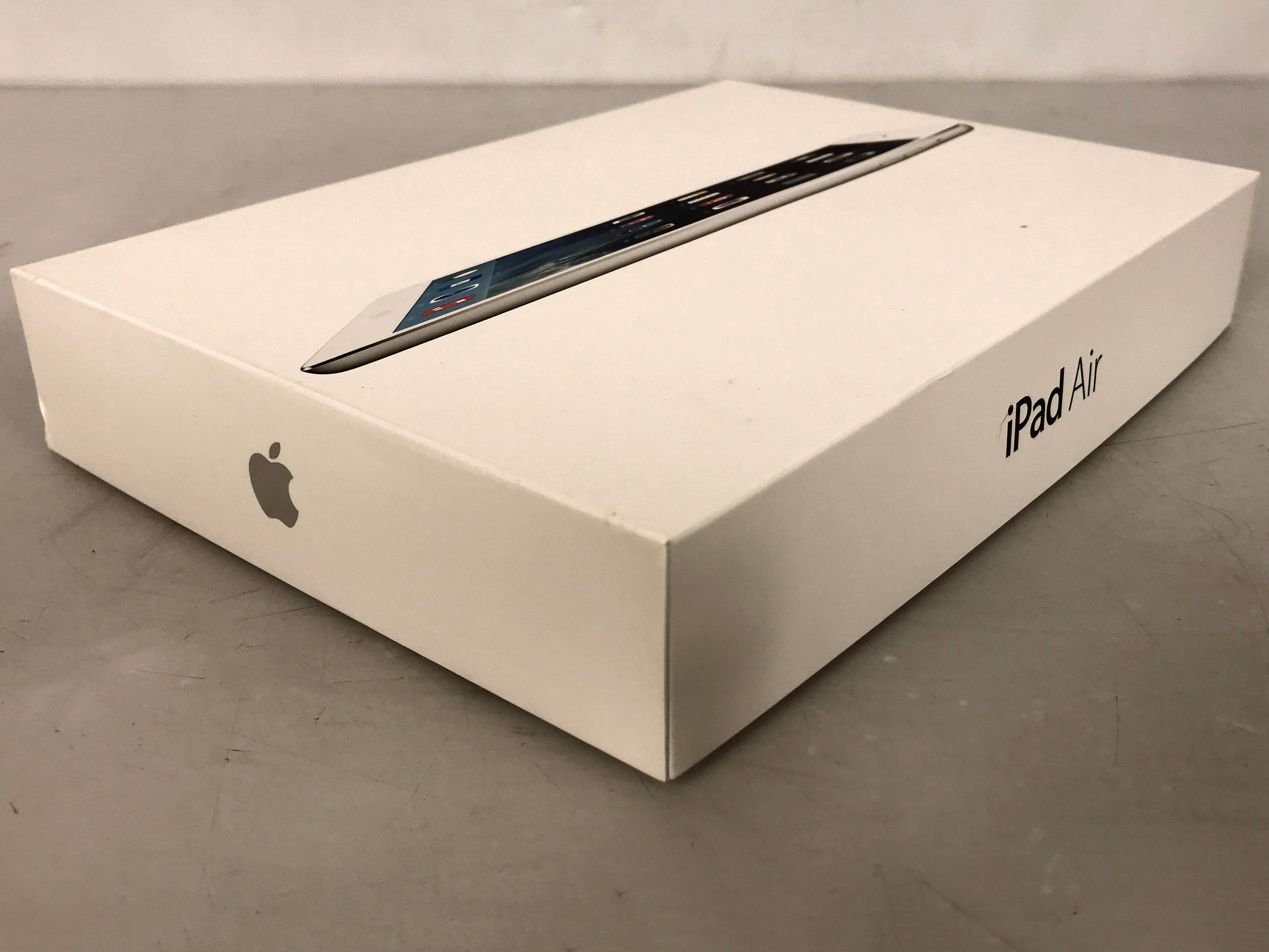 Apple iPad Air 16gb Silver Box  *EMPTY BOX ONLY*